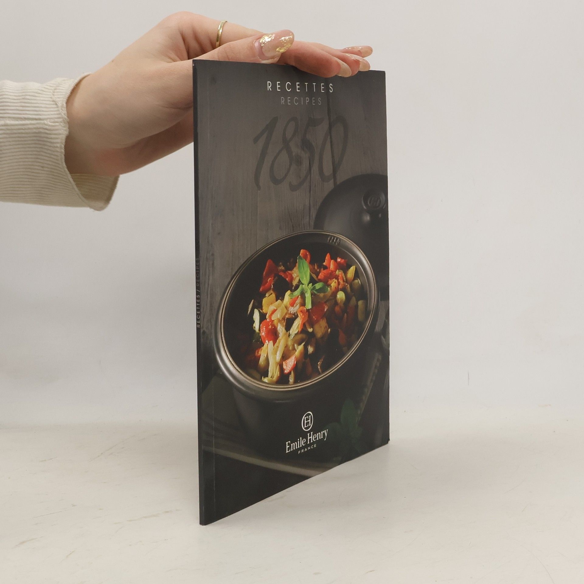 Emile Henry Recettes. Recipes 1850