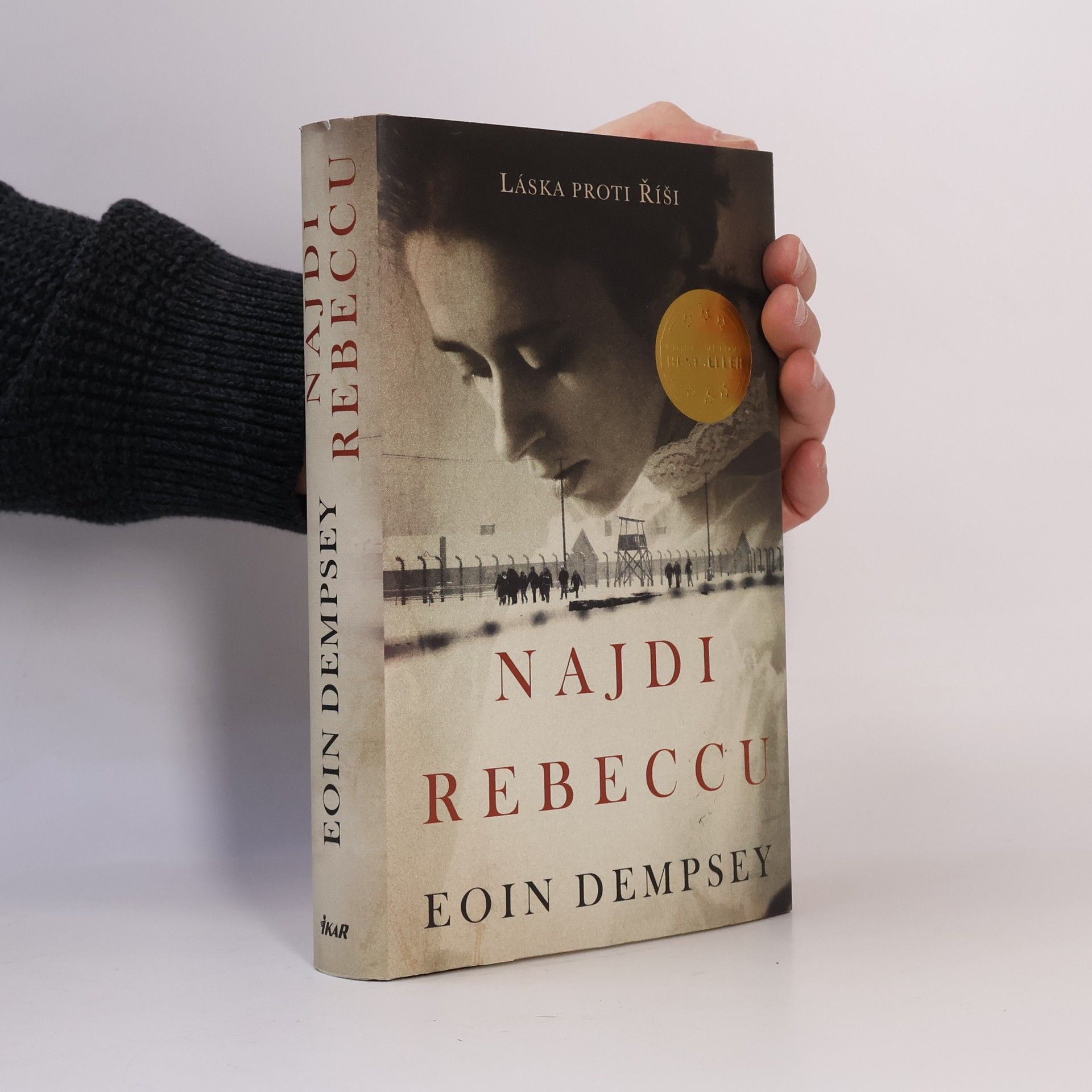 Eoin Dempsey Najdi Rebeccu
