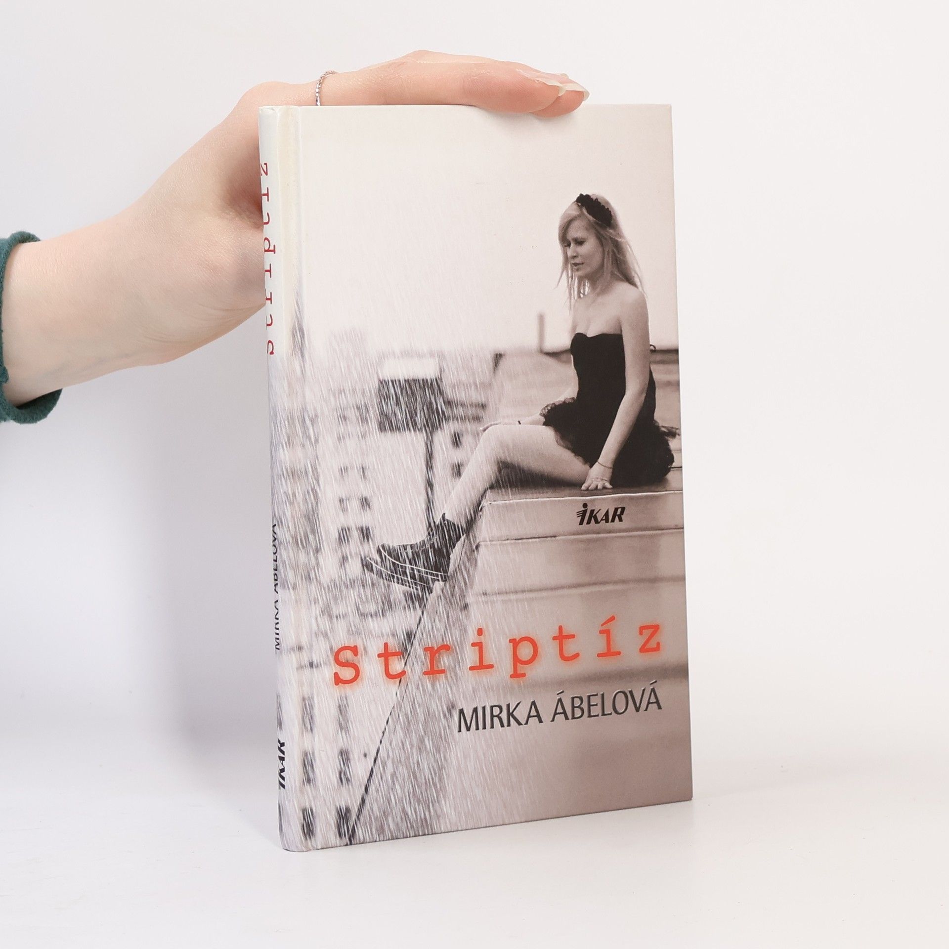 Mirka Ábelová Striptíz