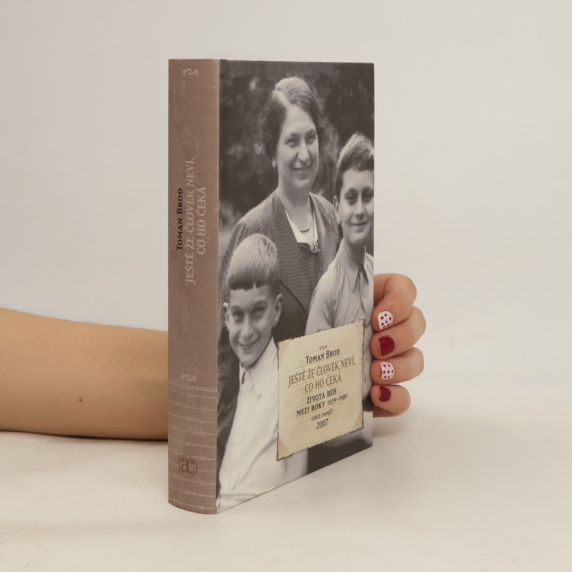 Toman Brod Ještě že člověk neví, co ho čeká