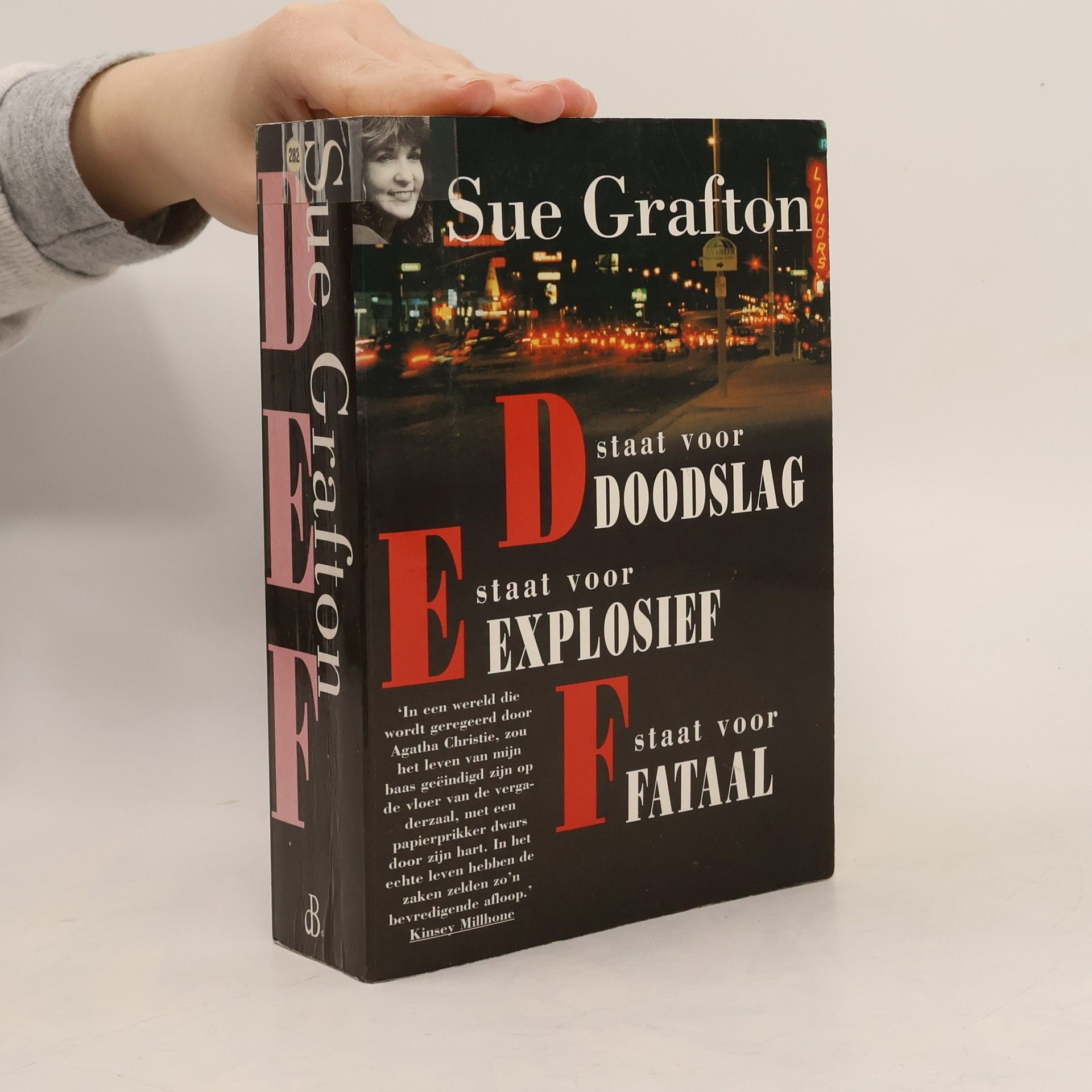 Sue Grafton Kinsey Millhone - D-F: D staat voor doodslag