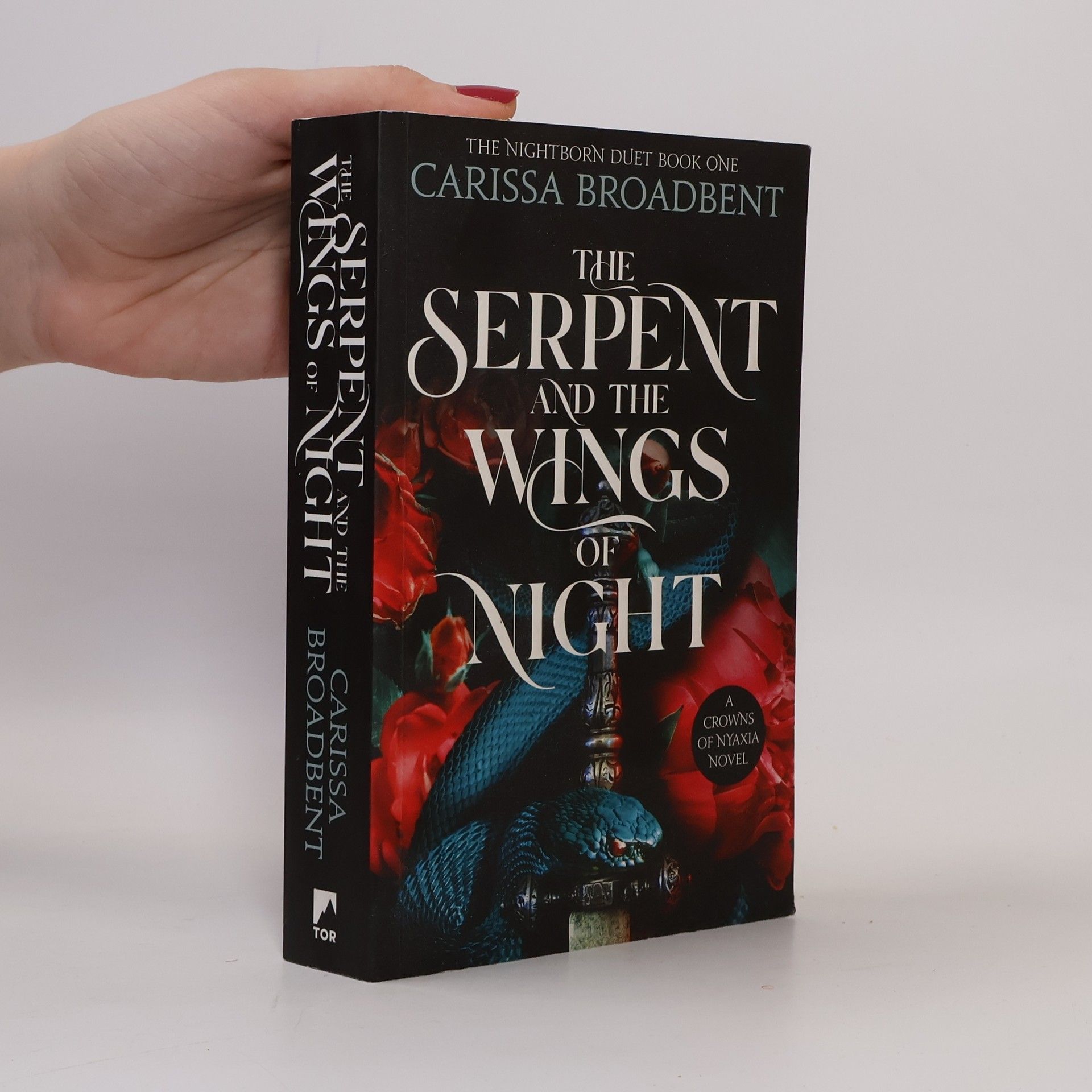 Carissa Broadbent The Serpent and the Wings of Night