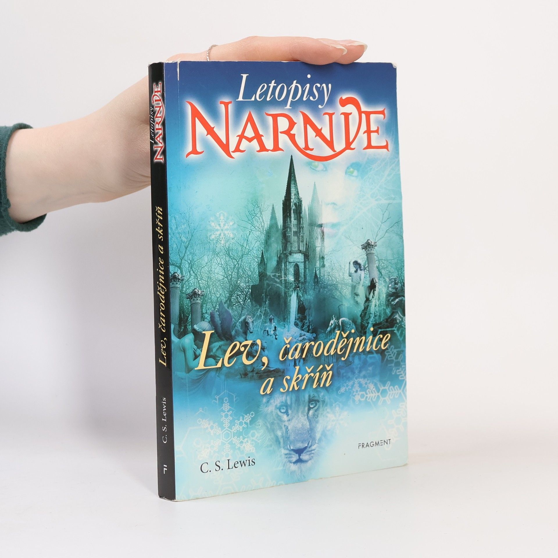 Clive Staples Lewis Lev, čarodějnice a skříň. Letopisy Narnie