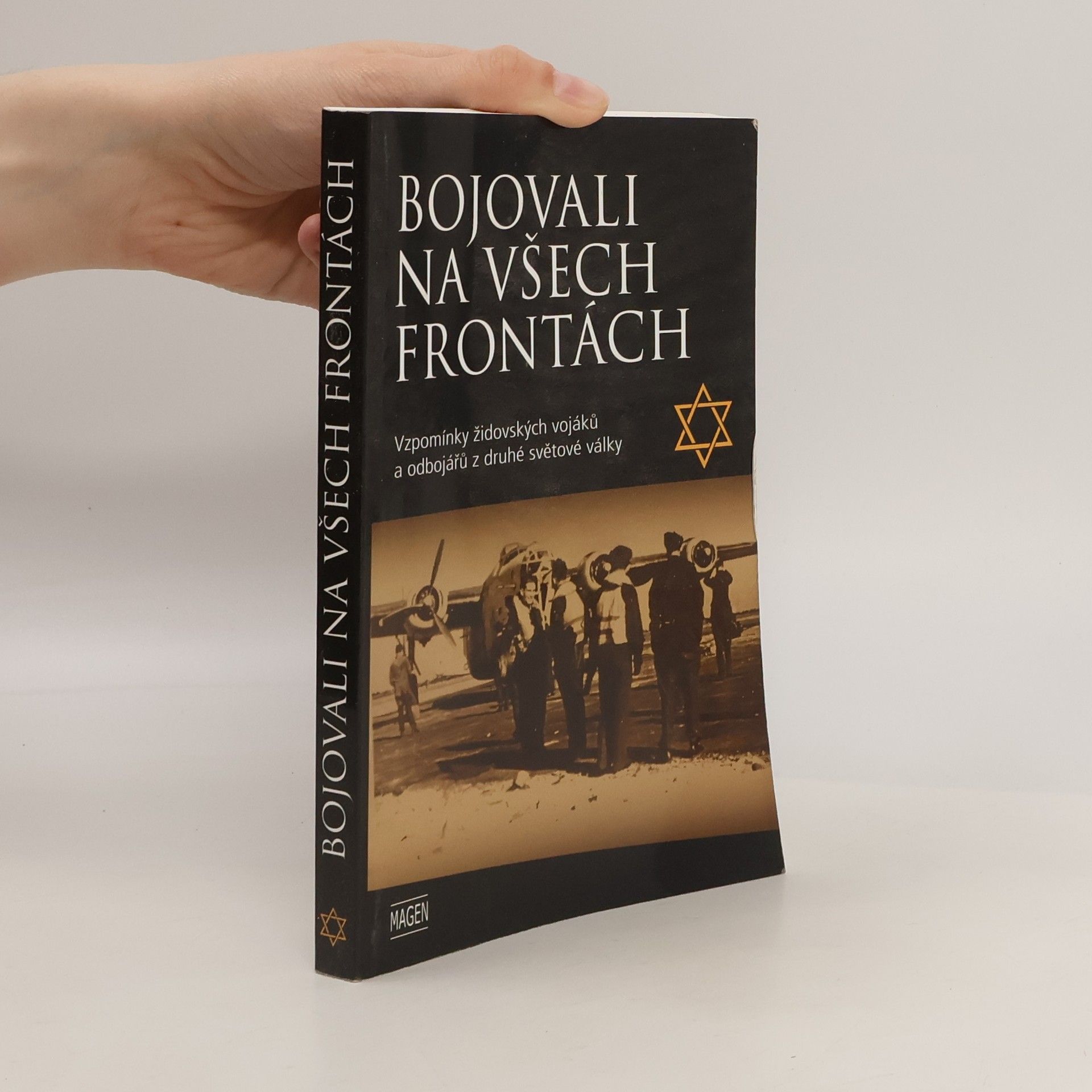 Autorenkollektiv Bojovali na všech frontách