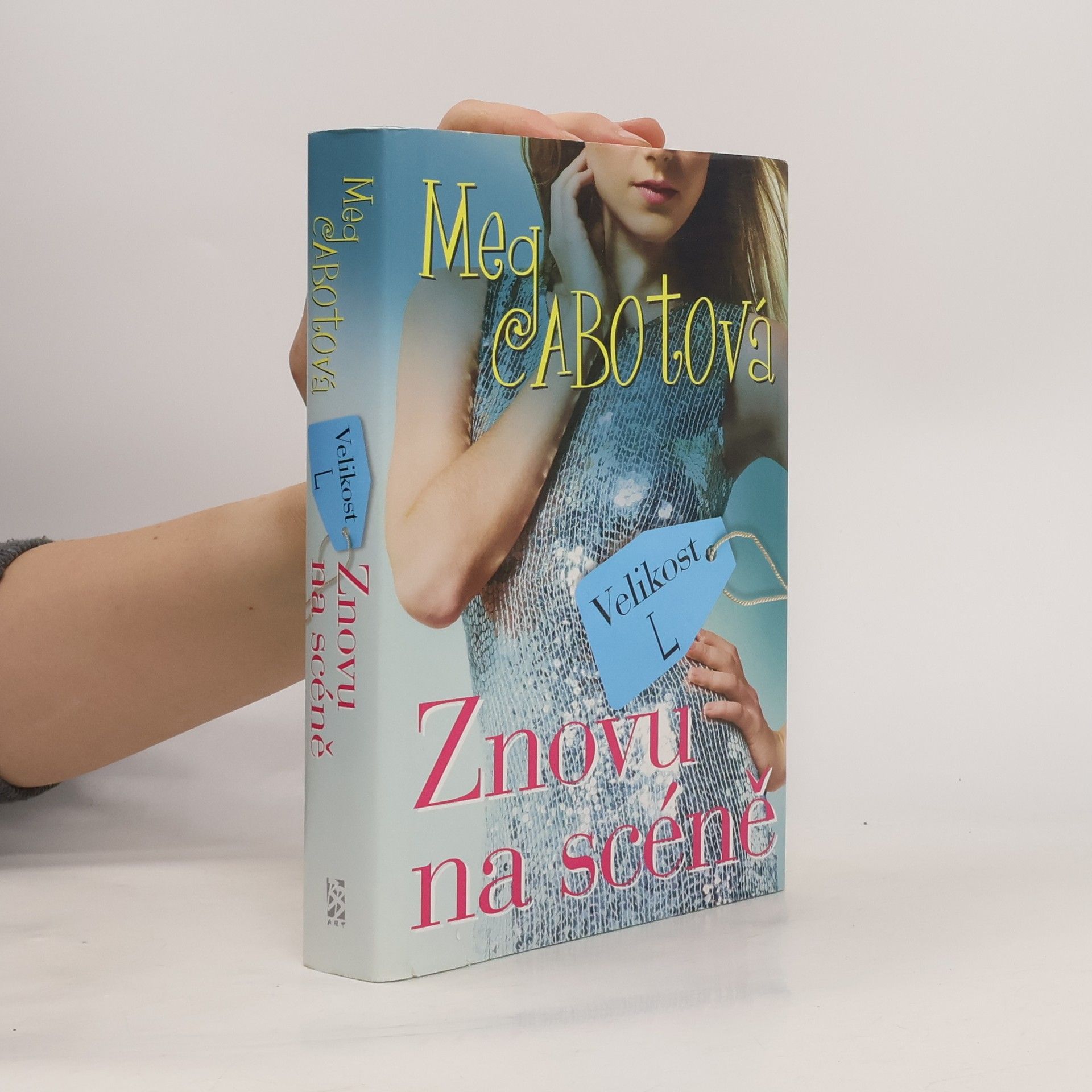 Meg Cabot Velikost L znovu na scéně