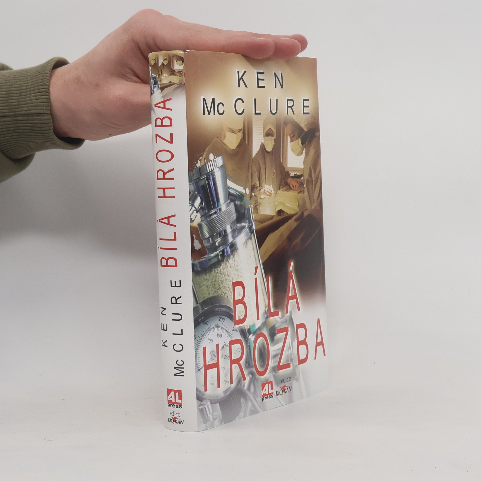 Ken McClure Bílá hrozba