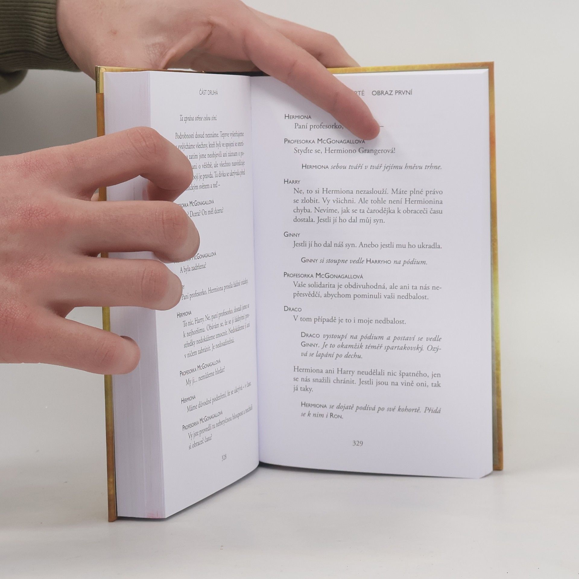 Jack Thorne Harry Potter a prokleté dítě