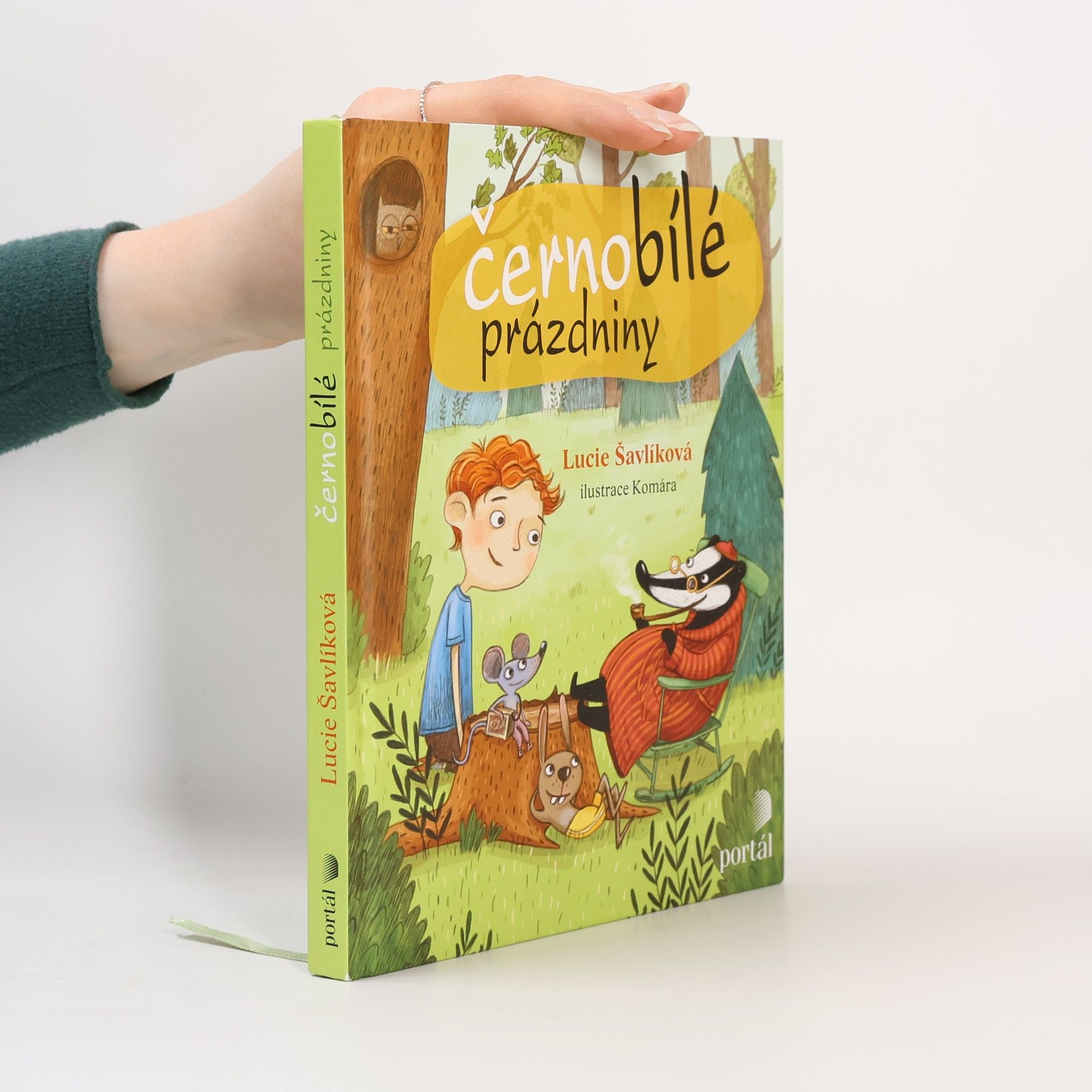 Lucie Šavlíková Černobílé prázdniny