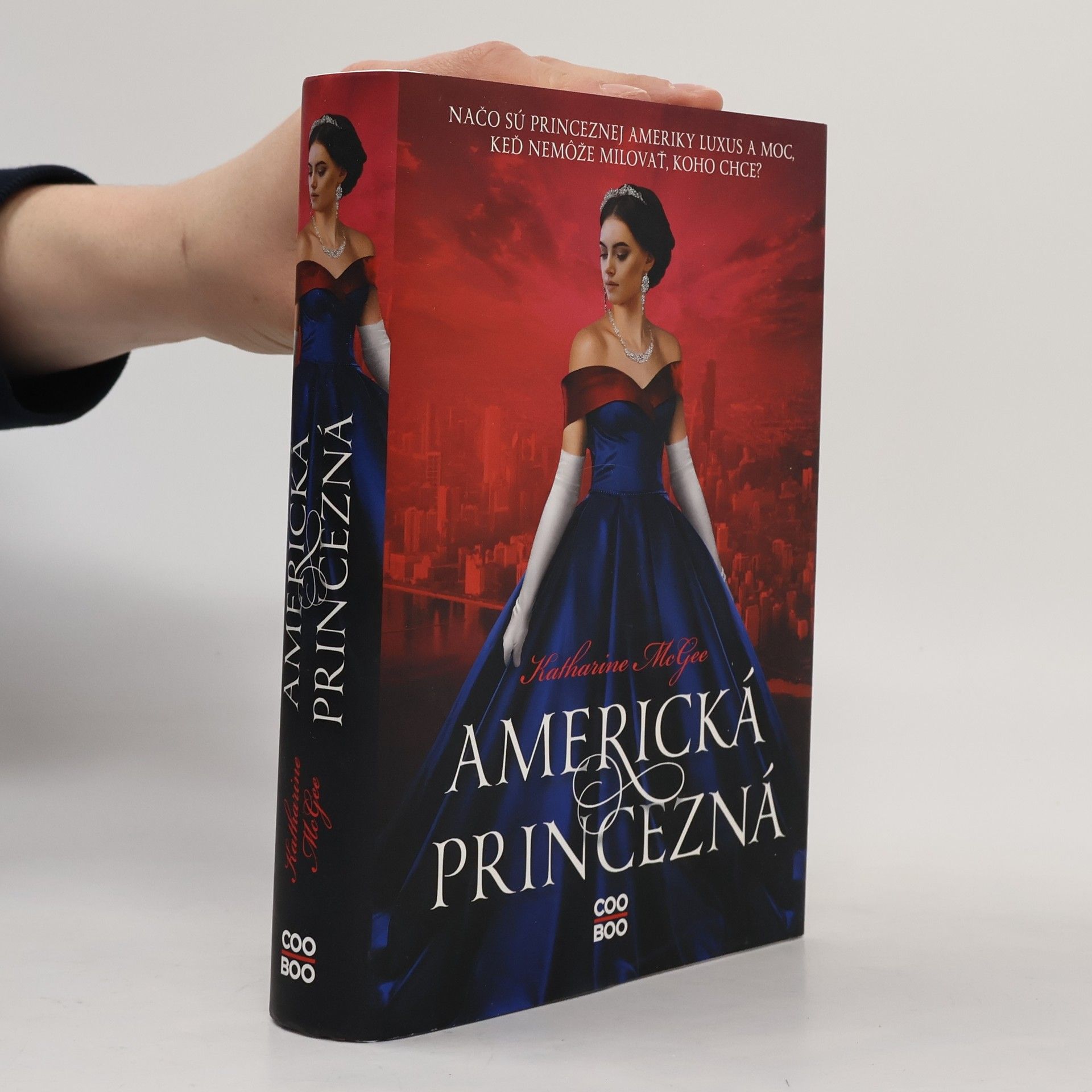 Katharine McGee Americká princezná