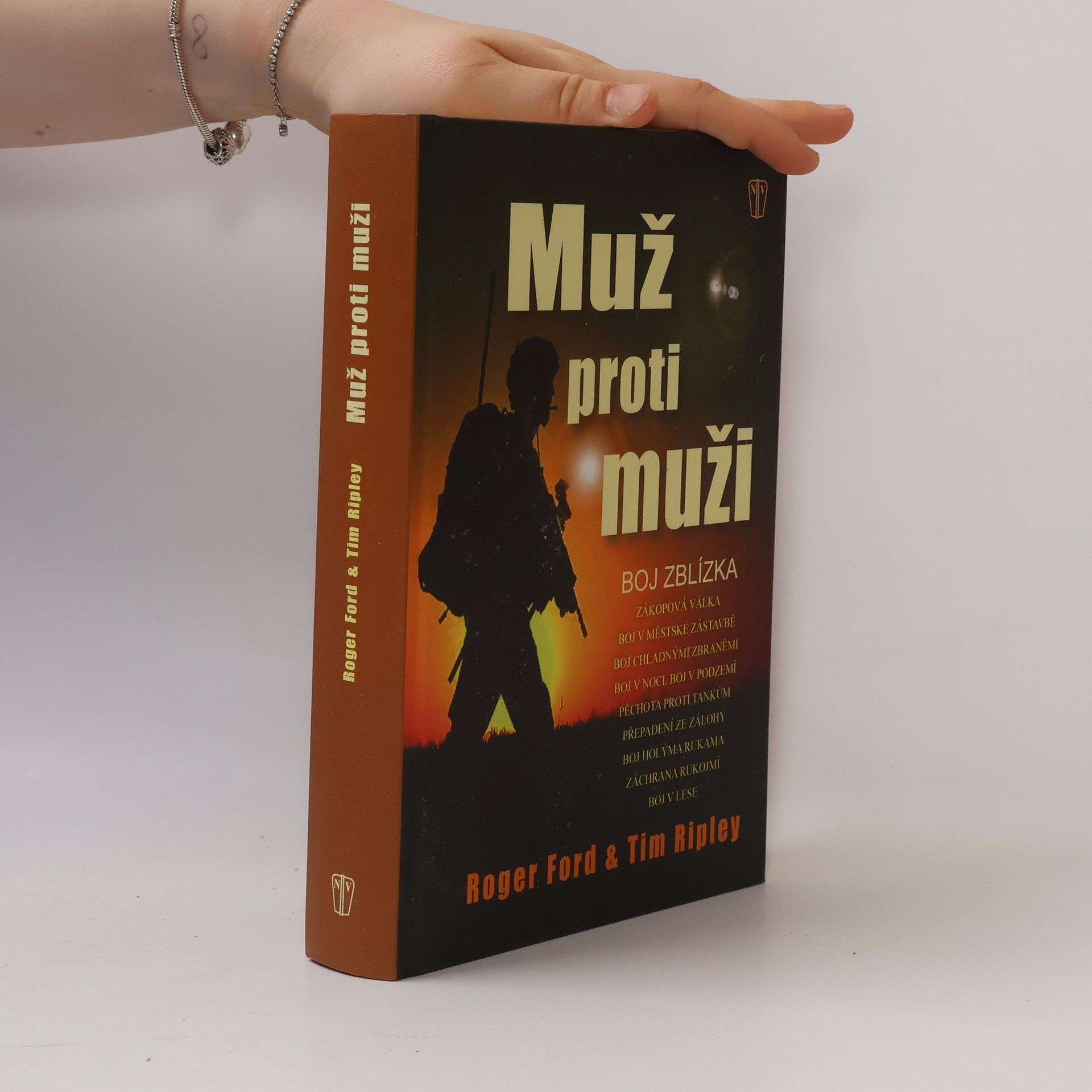 Muž proti muži. Boj zblízka