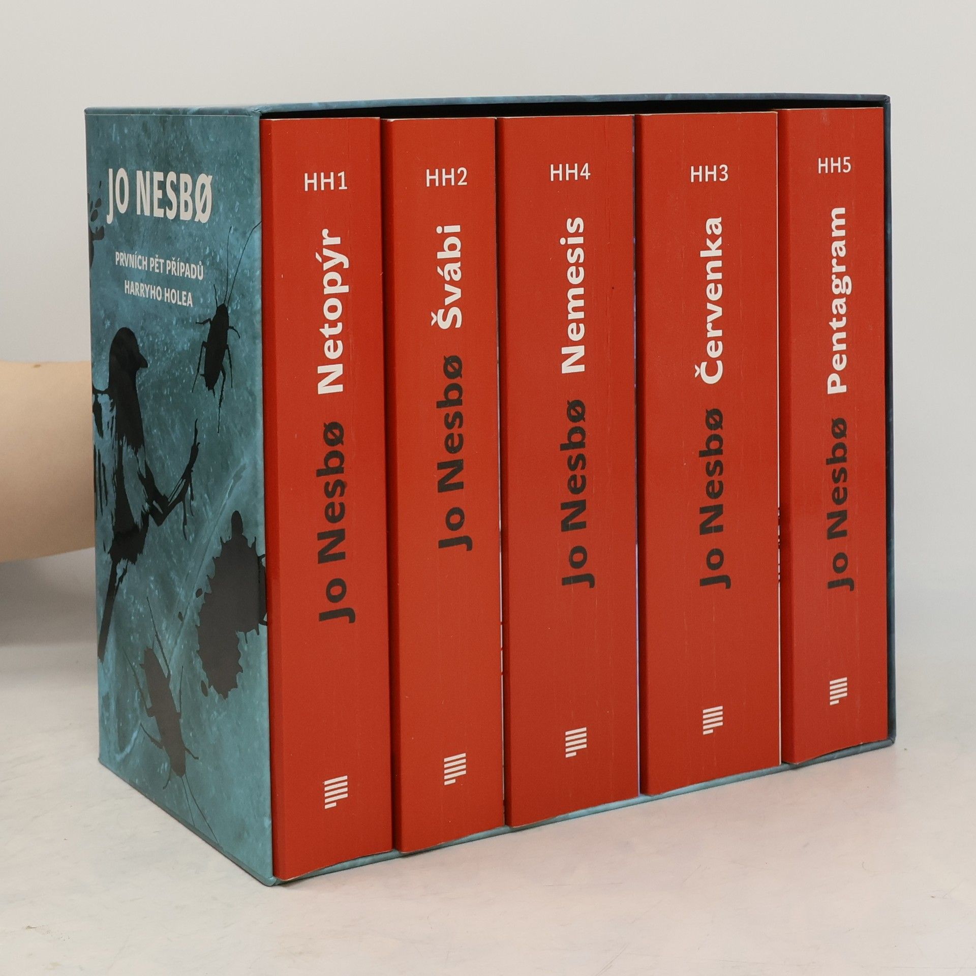 Jo Nesbø Prvních pět případů Harryho Holea