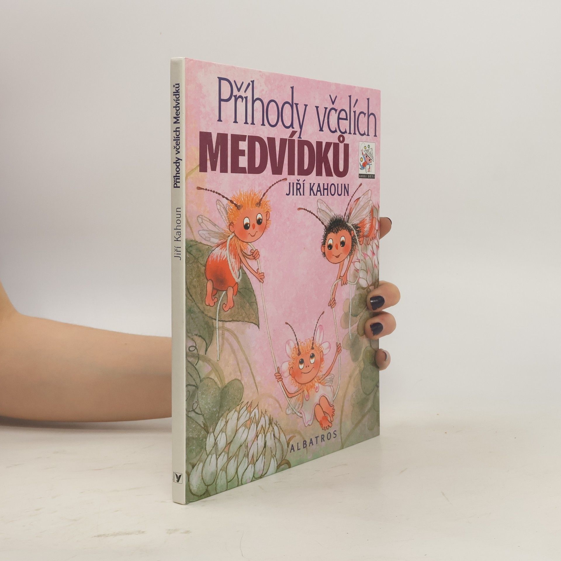 Jiří Kahoun Příhody včelích medvídků