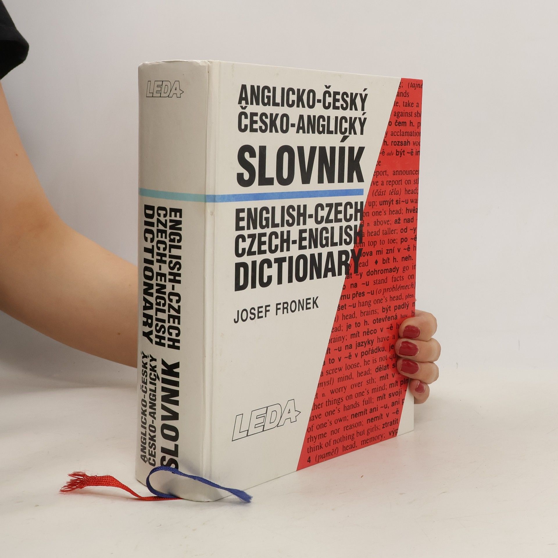 Anglicko-český, česko-anglický slovník = English-czech, czech-english dictionary