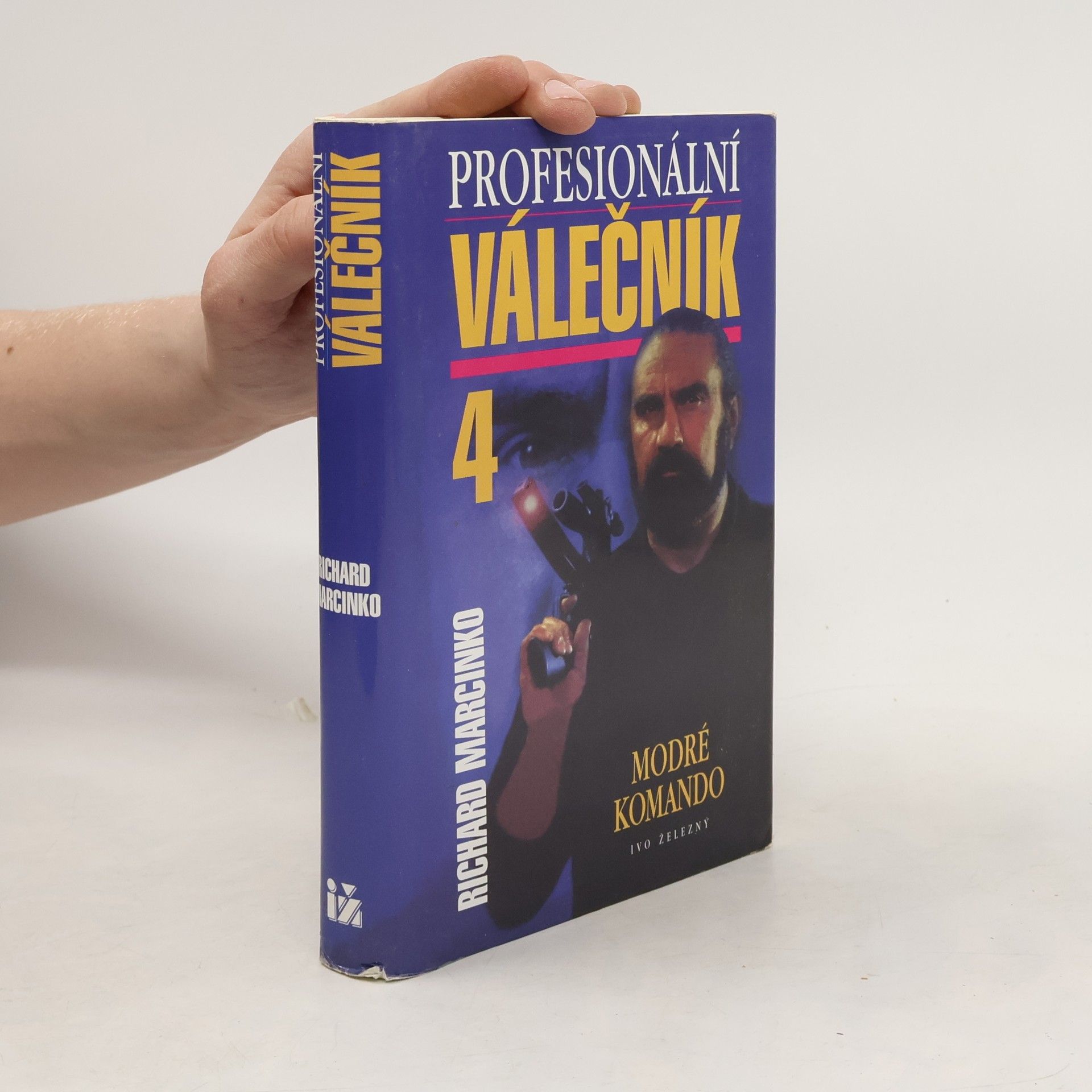 Profesionální válečník IV. Modré komando