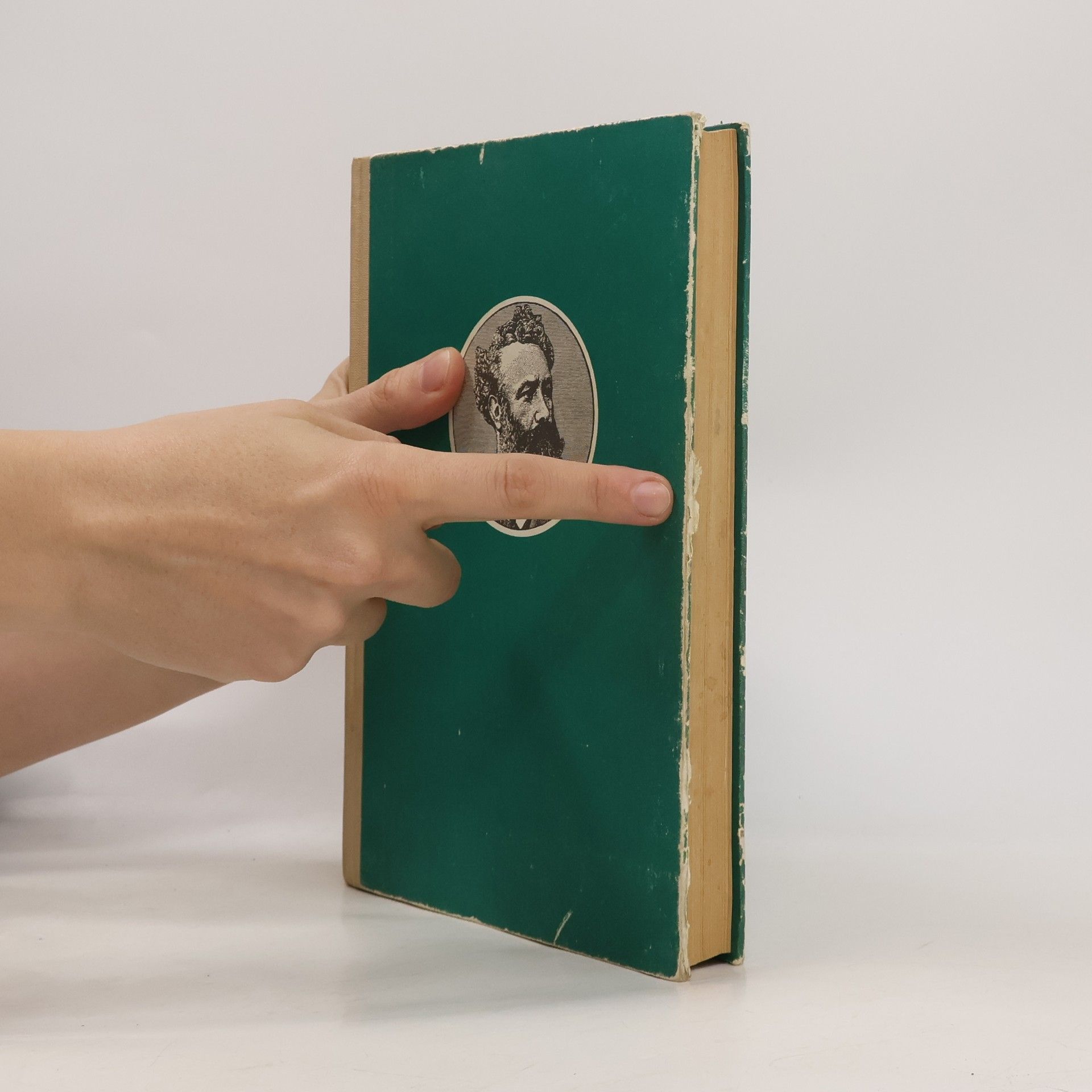 Jules Verne Dvacet tisíc mil pod mořem