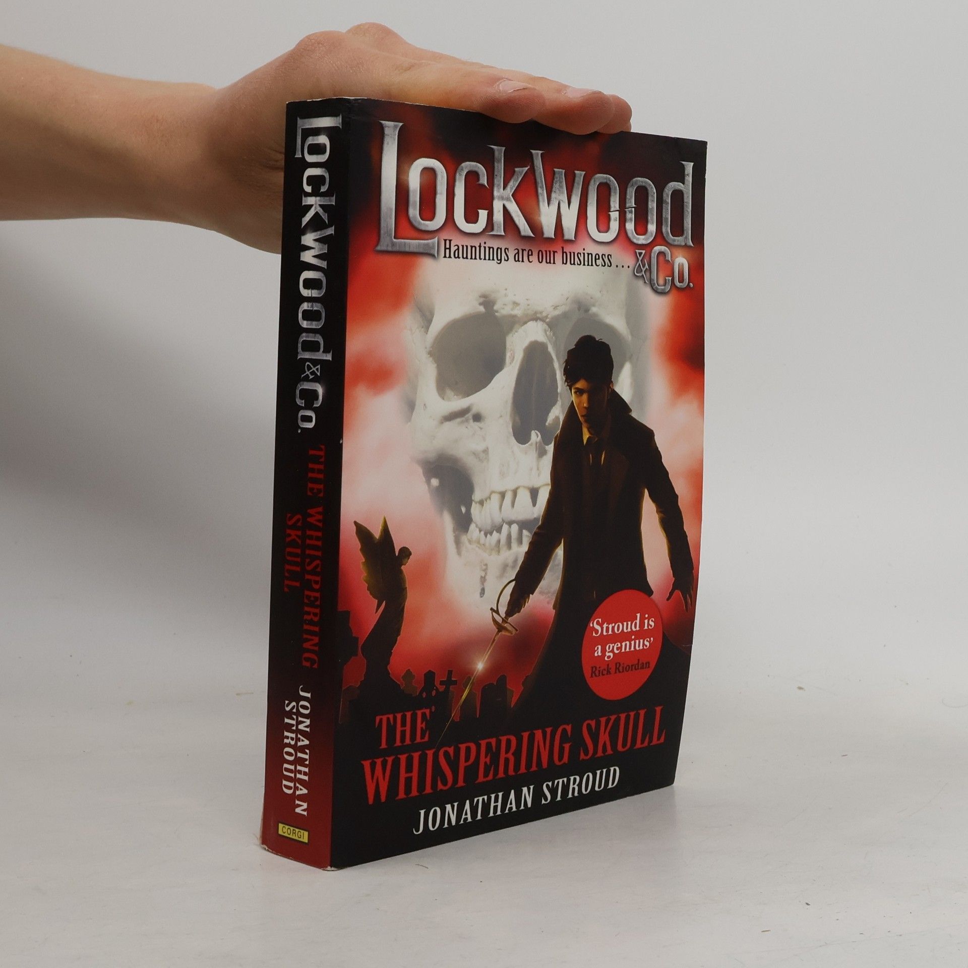 Jonathan Stroud Lockwood & Co: The Whispering Skull