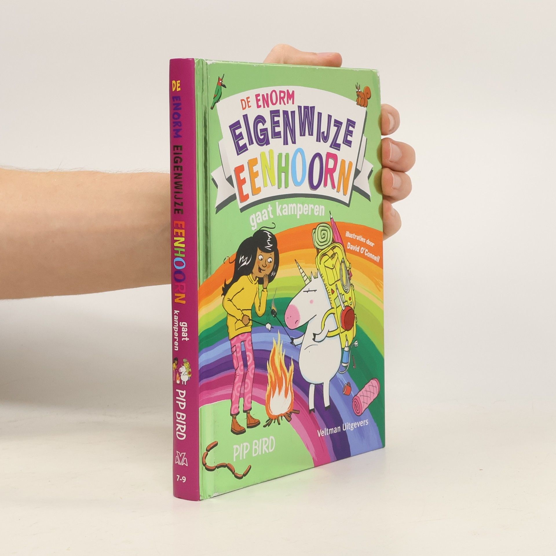 De enorm eigenwijze eenhoorn gaat kamperen