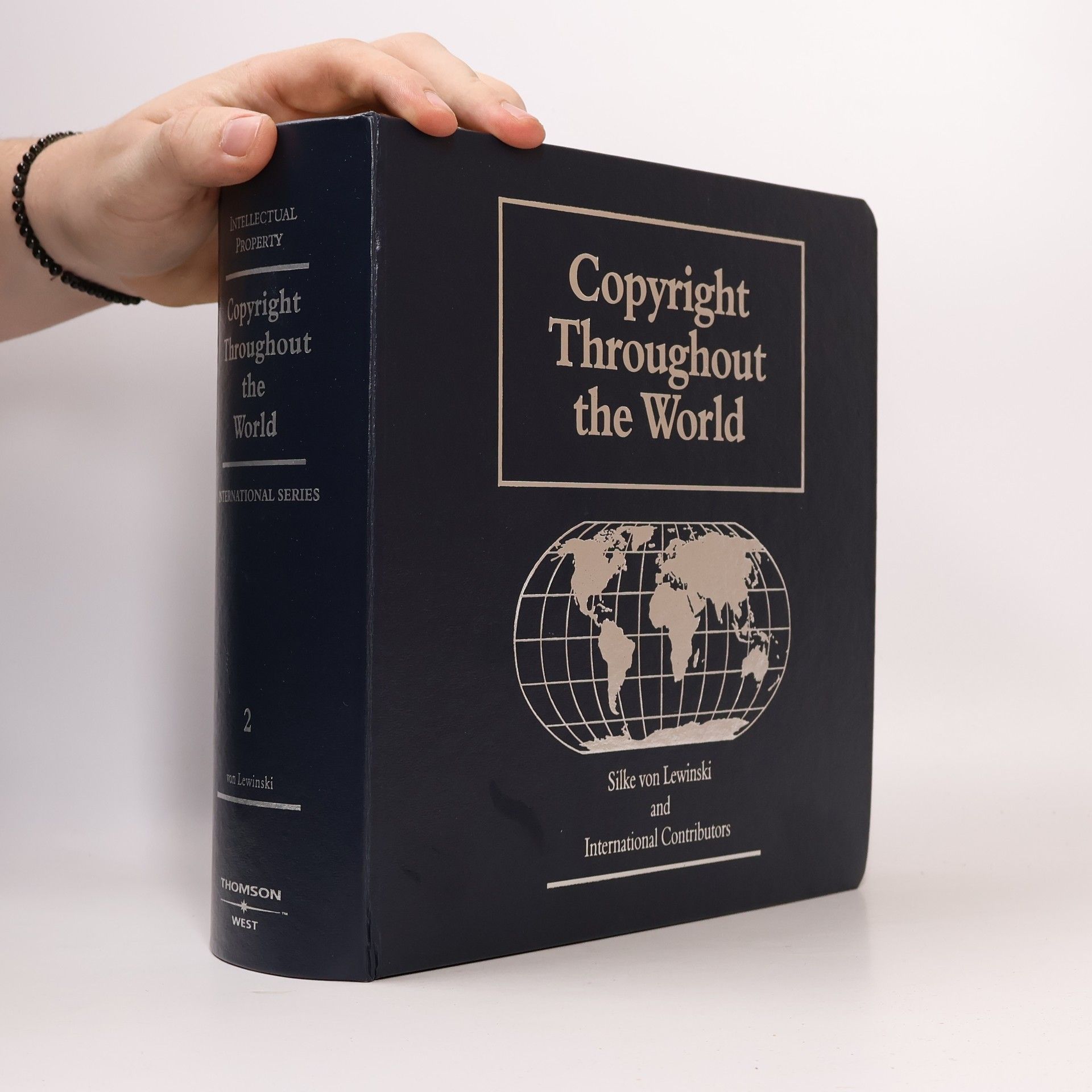 Silke von Lewinski International Series - 3: Copyright Throughout the World