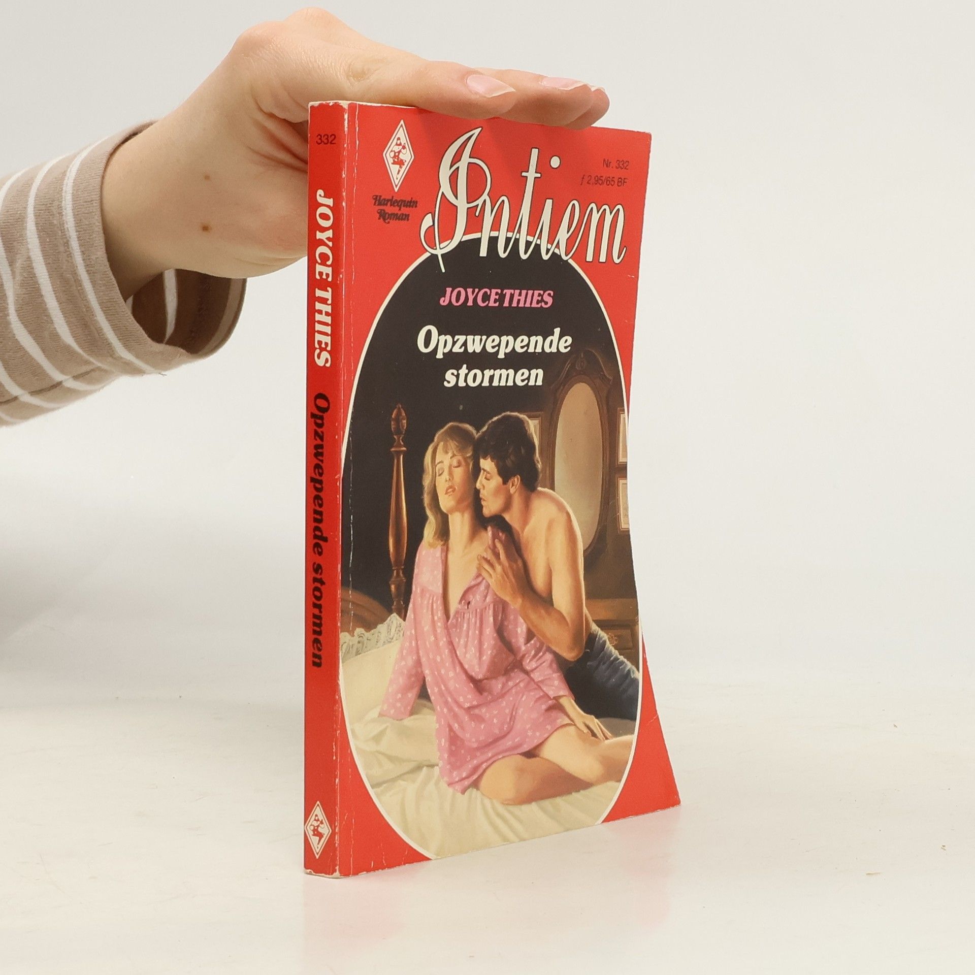 Joyce Thies Intiem - 332: Opzwepende stormen