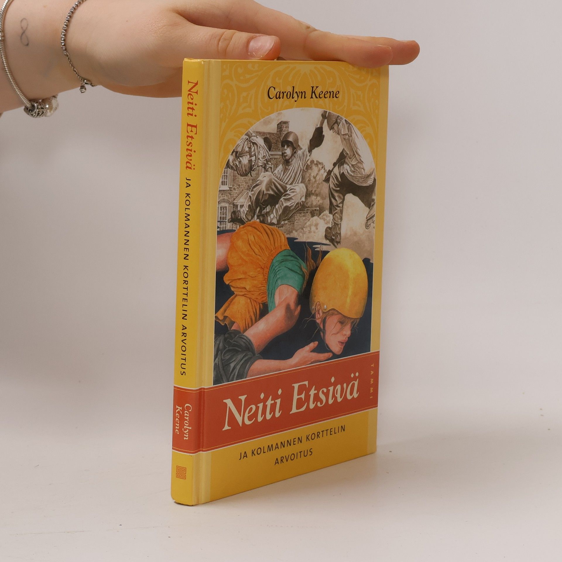 Carolyn Keene Neiti Etsivä ja kolmannen korttelin arvoitus