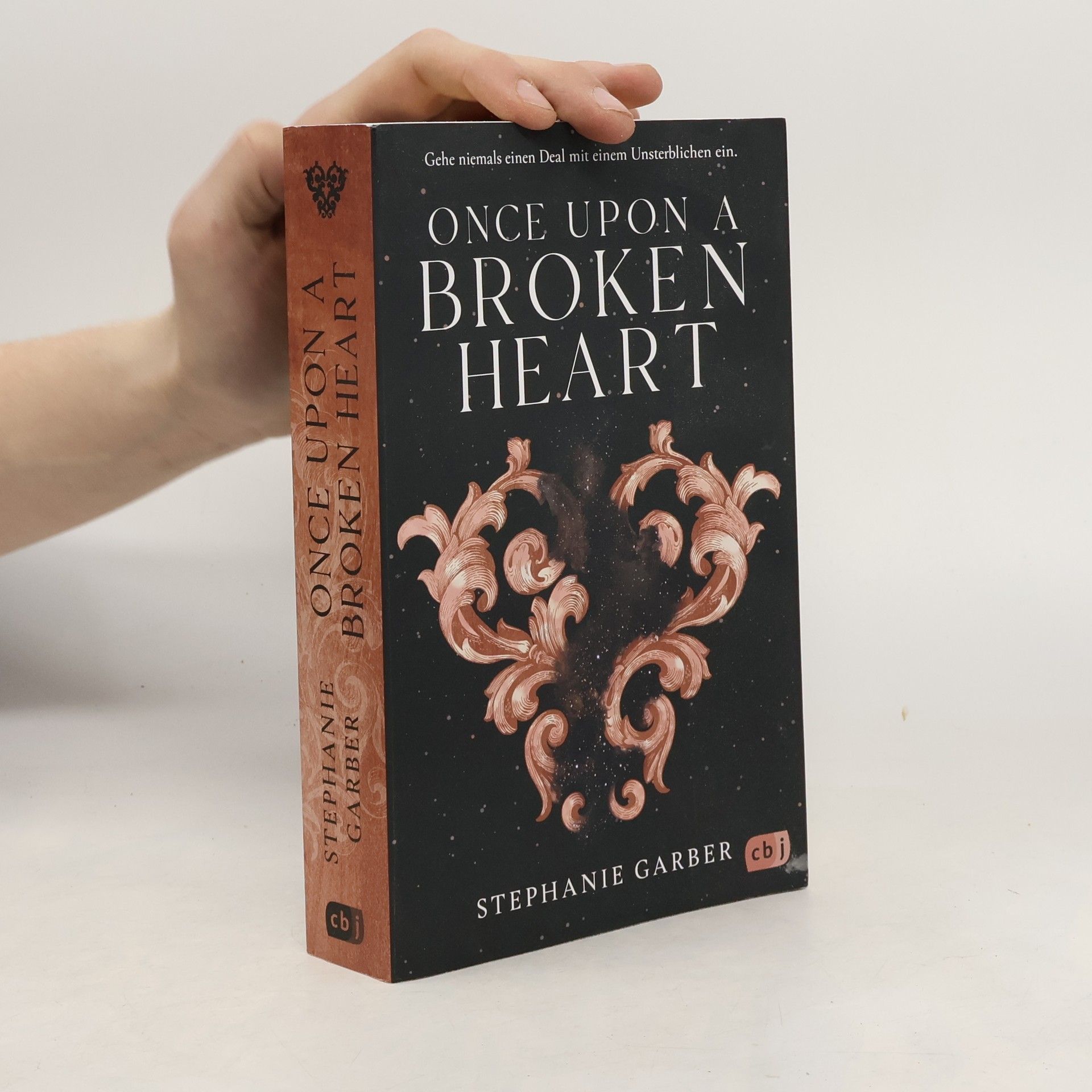 Stephanie Garber Once Upon a Broken Heart