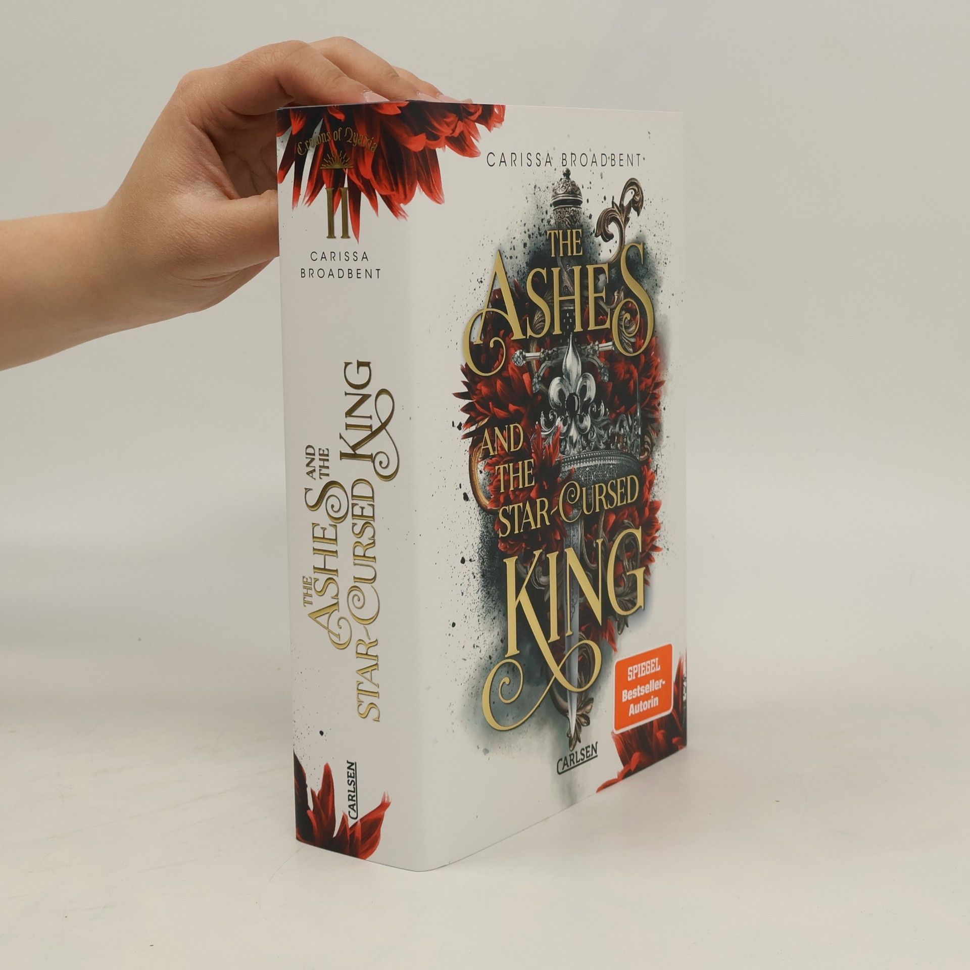 Carissa Broadbent The Ashes and the Star-Cursed King