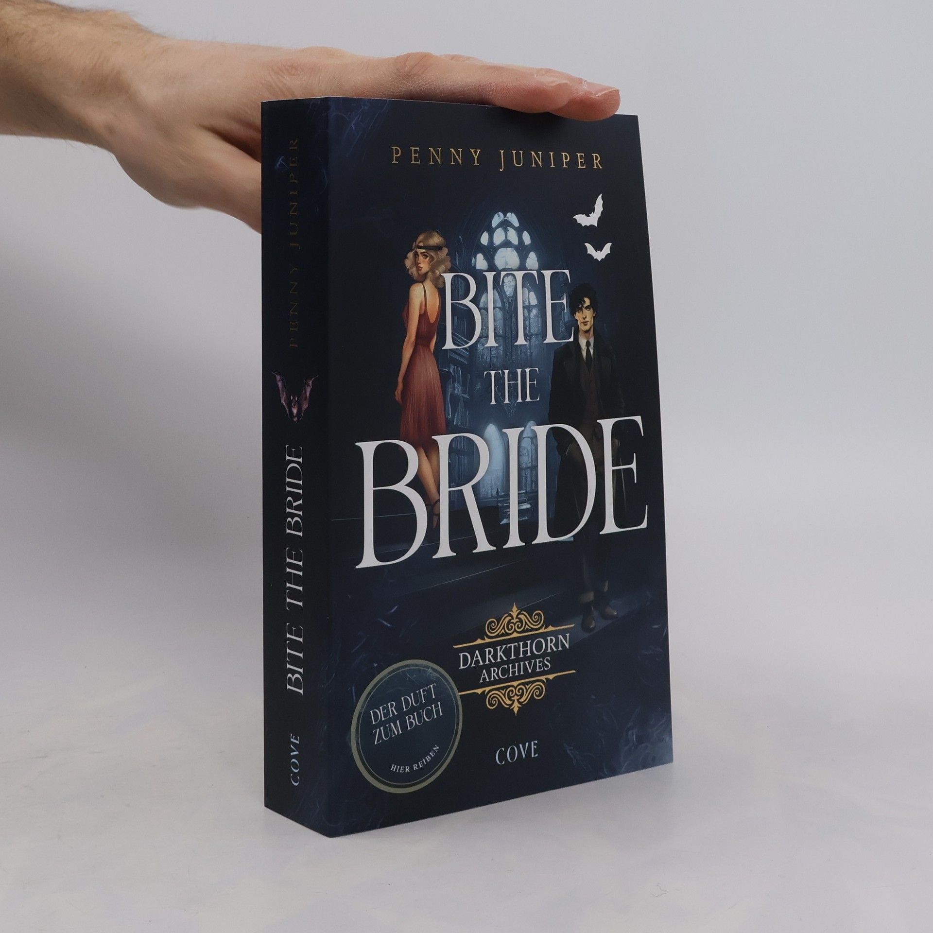 Darkthorn Archives 1: Bite the Bride