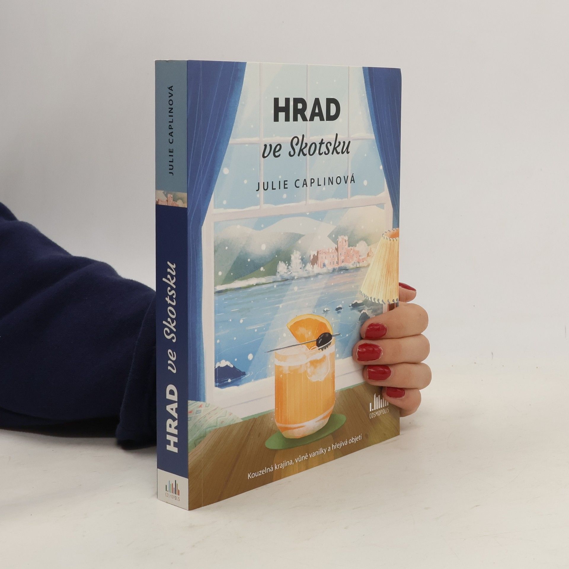 Julie Caplinová Hrad ve Skotsku