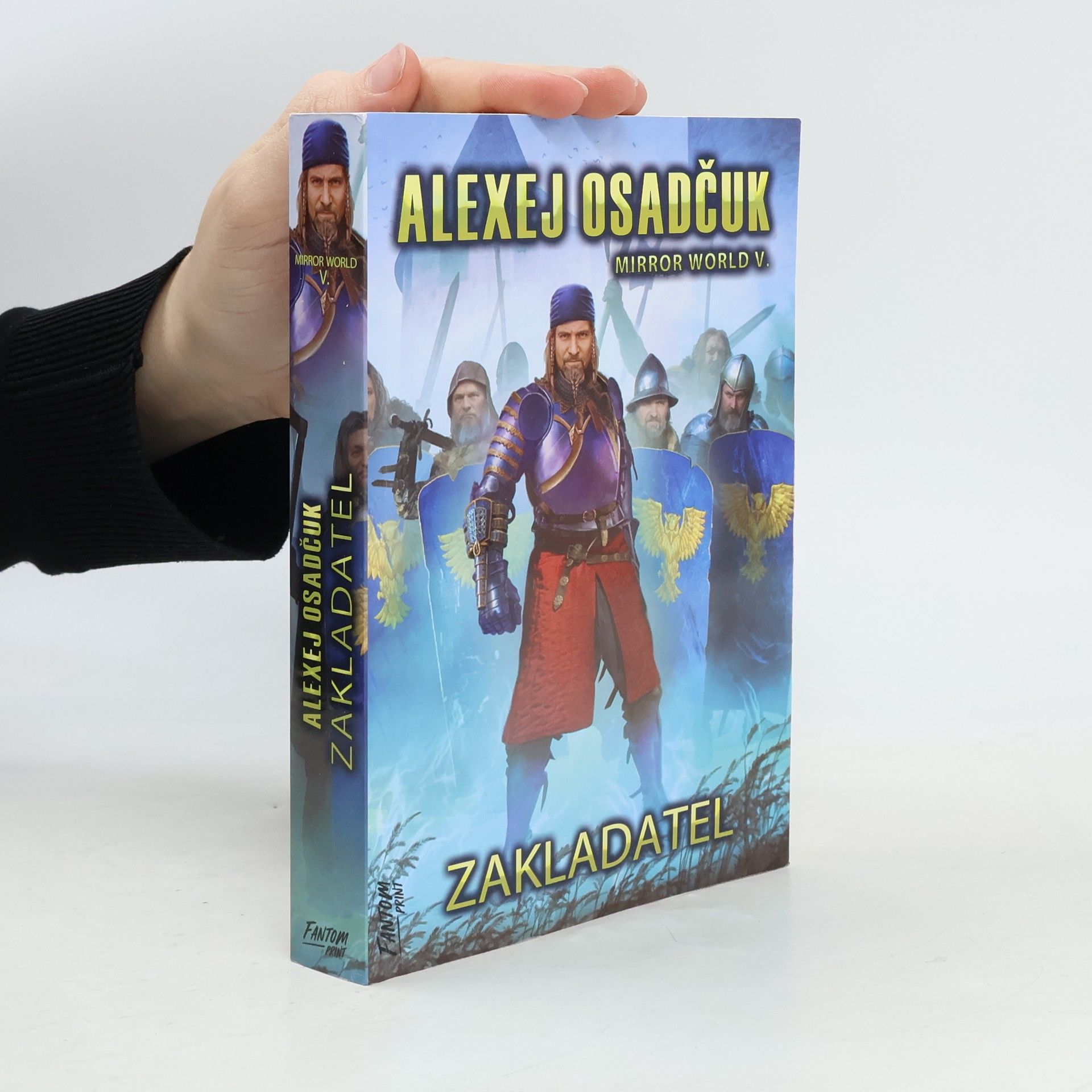 Mirror World V. Zakladatel