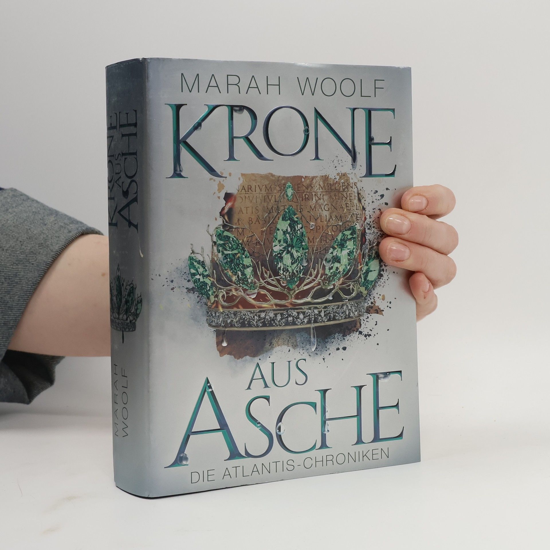 Krone aus Asche