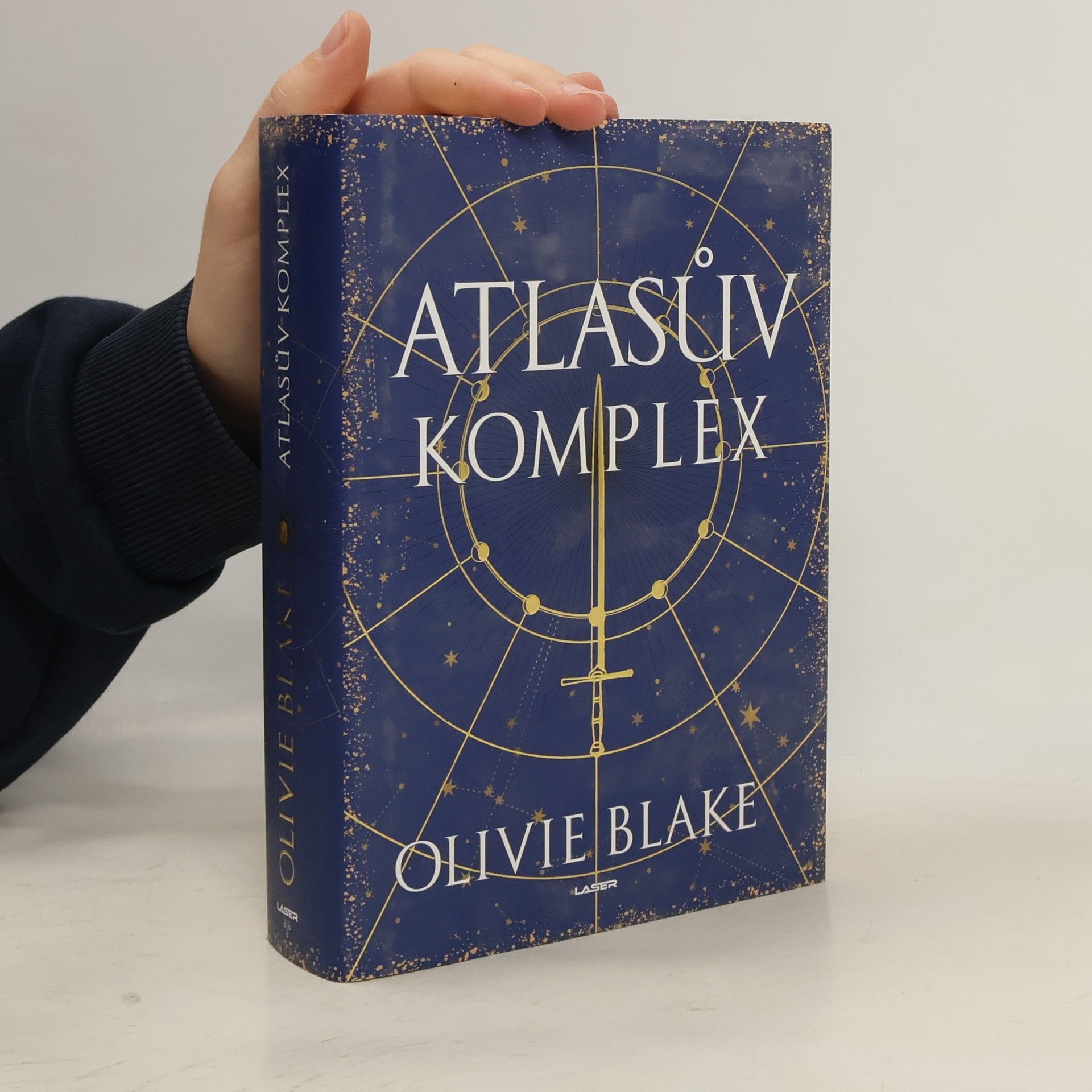 Olivie Blake Atlasův komplex