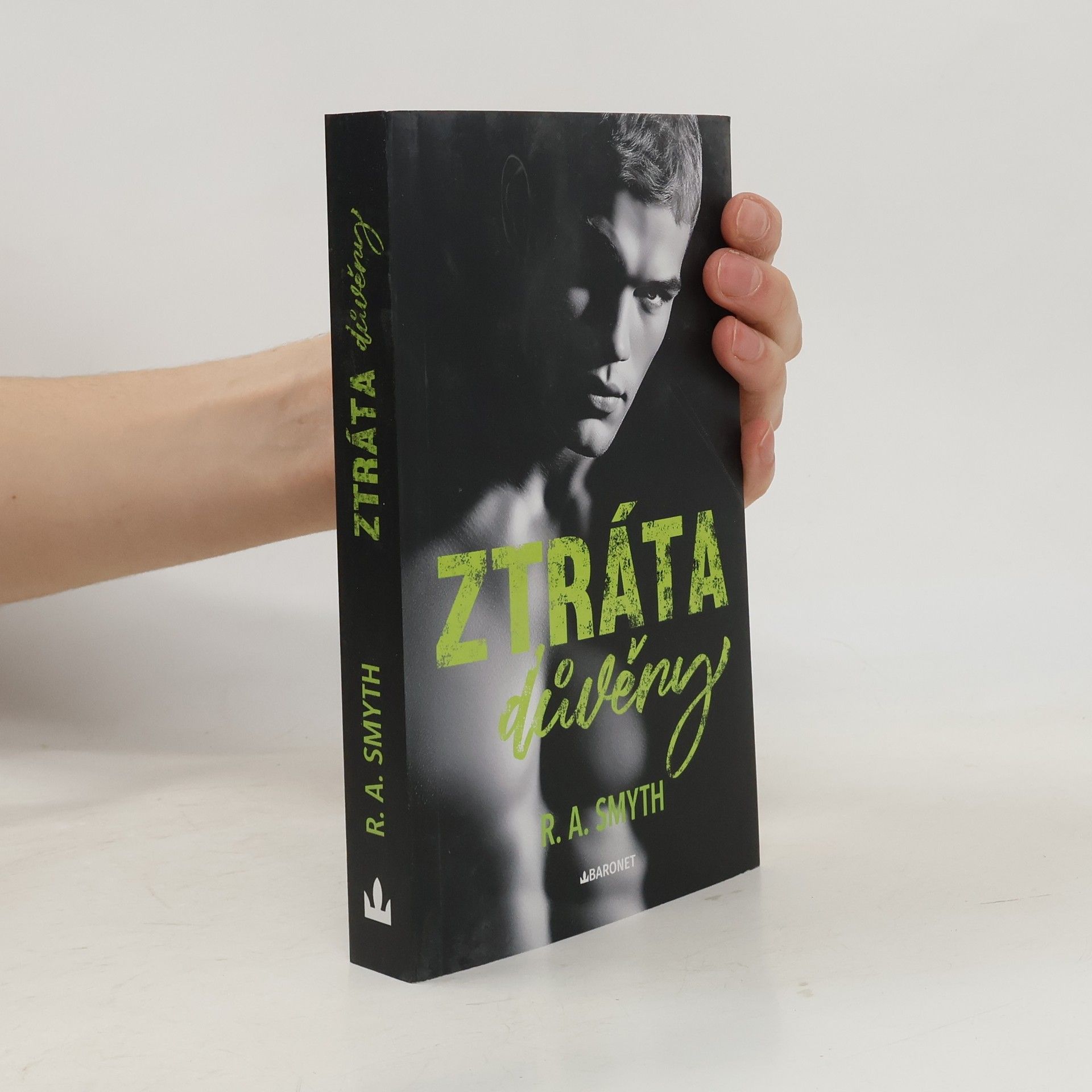 R.A. Smyth Ztráta důvěry