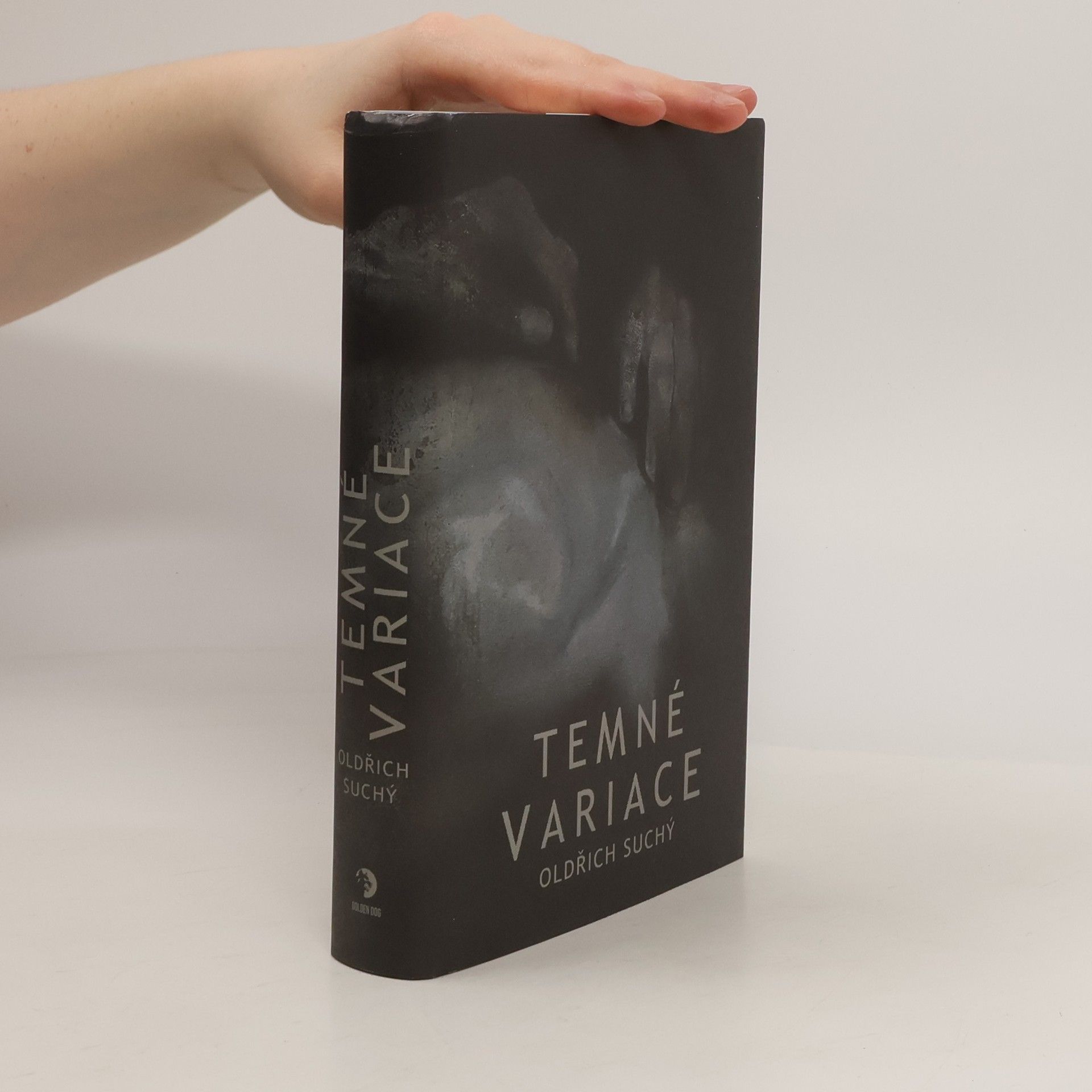 Oldřich Suchý Temné variace