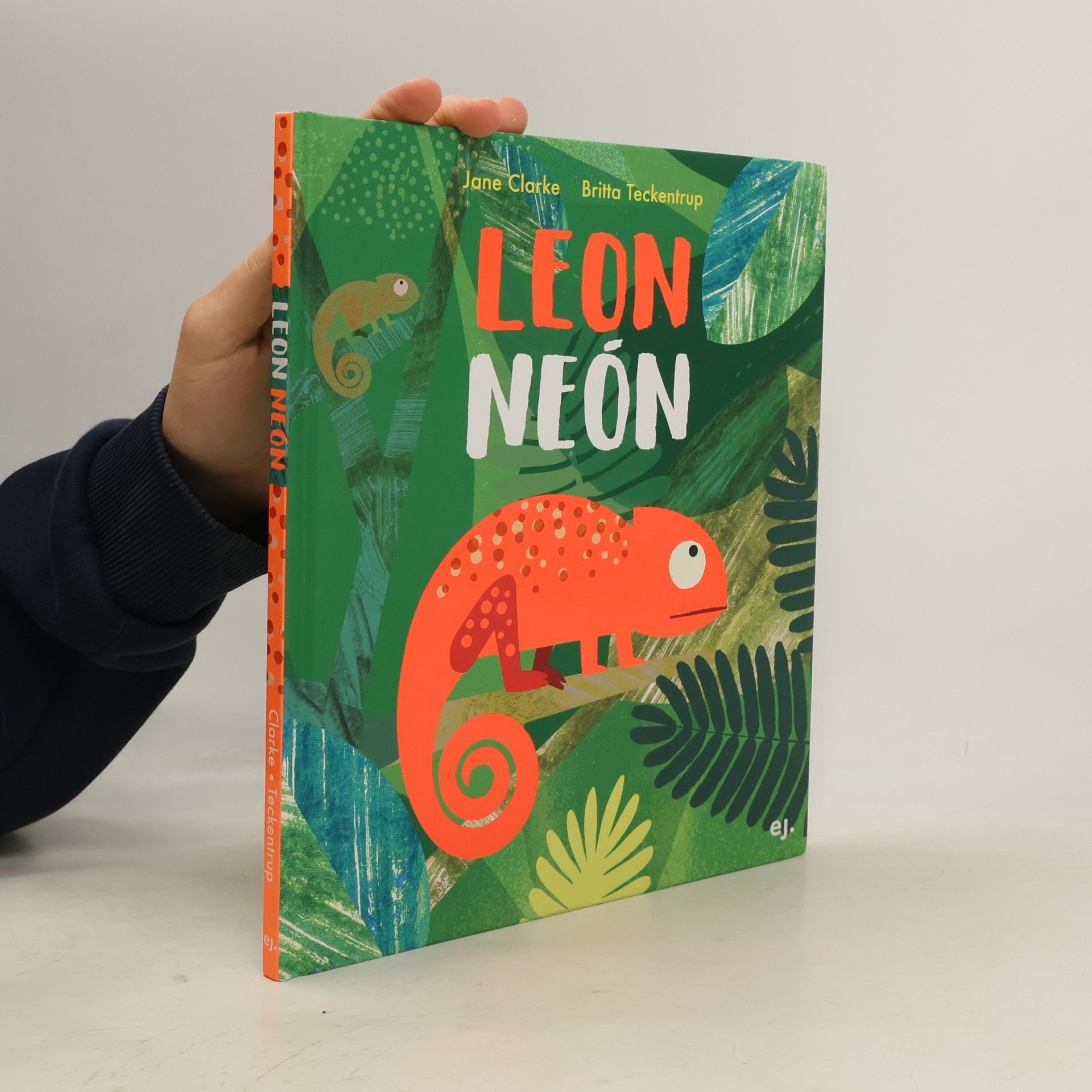 Hayley Daze Leon Neón