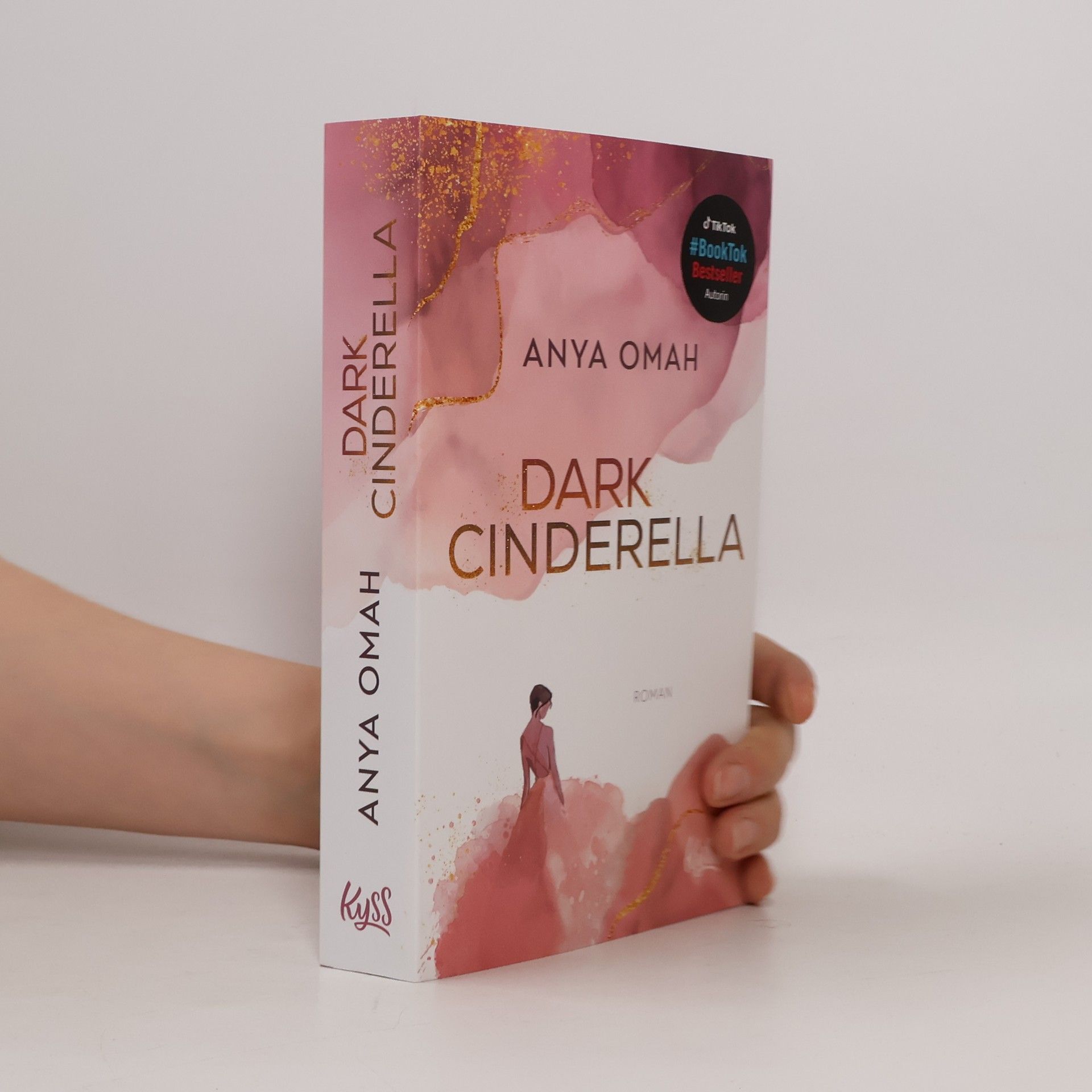 Anya Omah Dark Cinderella