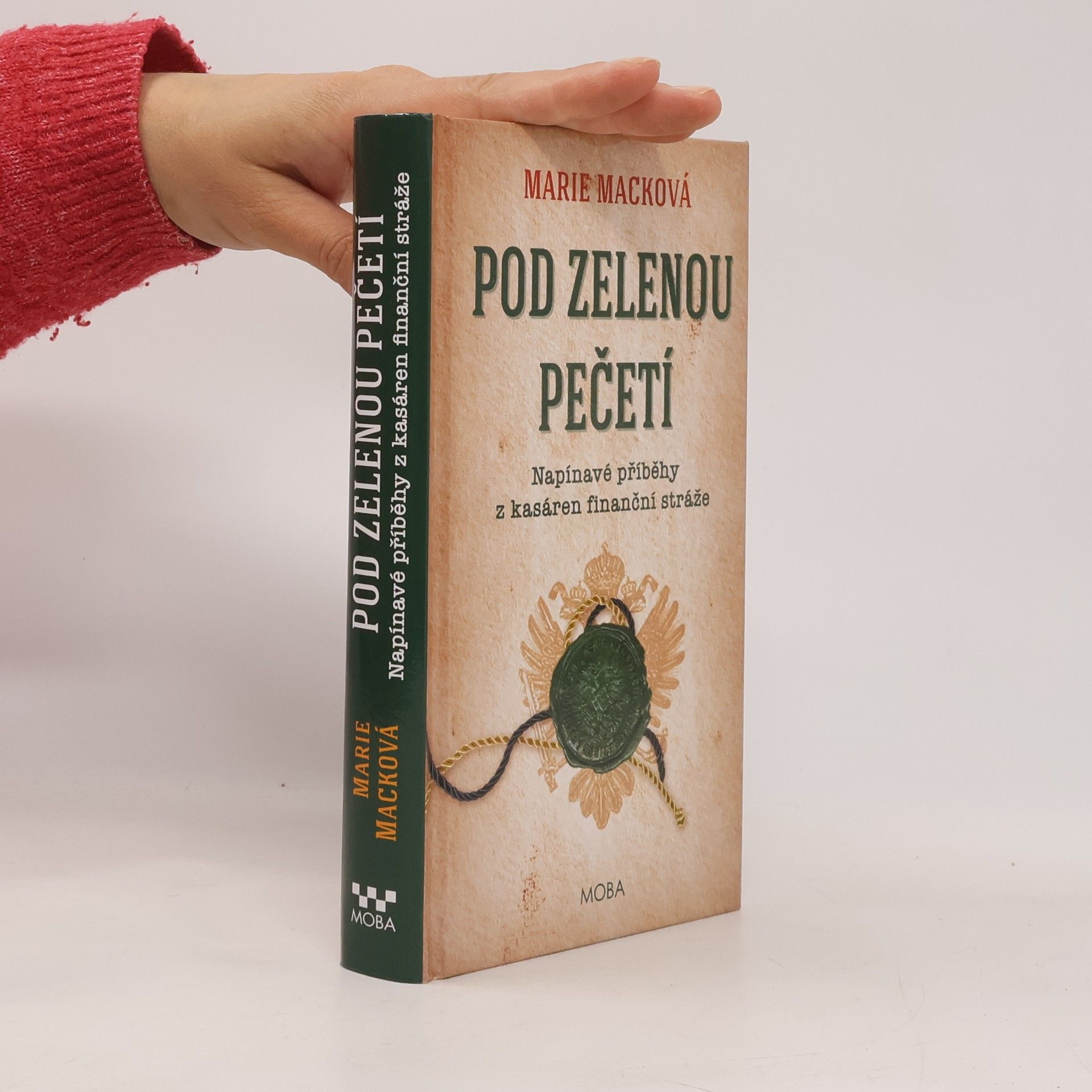 Marie Macková Pod zelenou pečetí