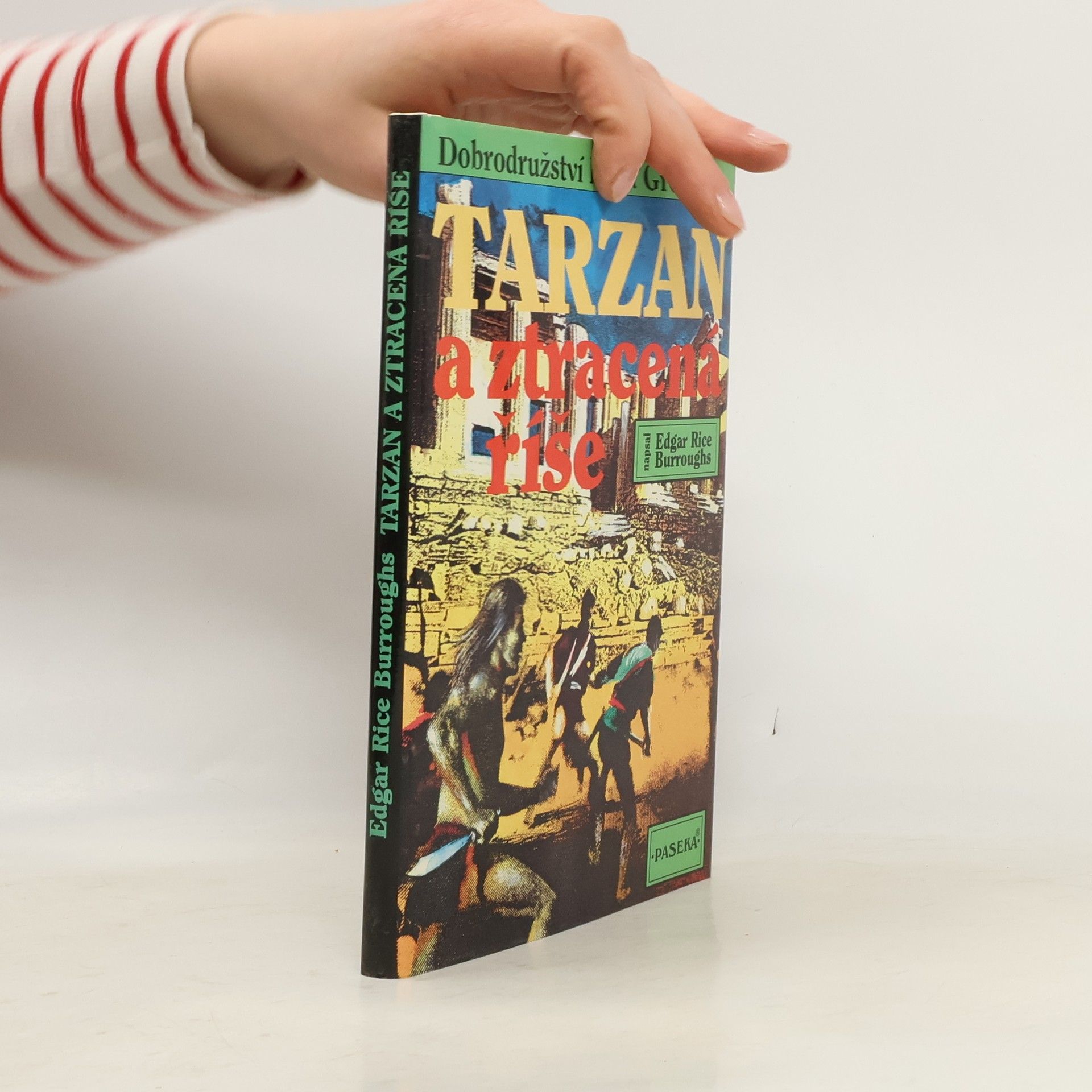 Tarzan a ztracená říše