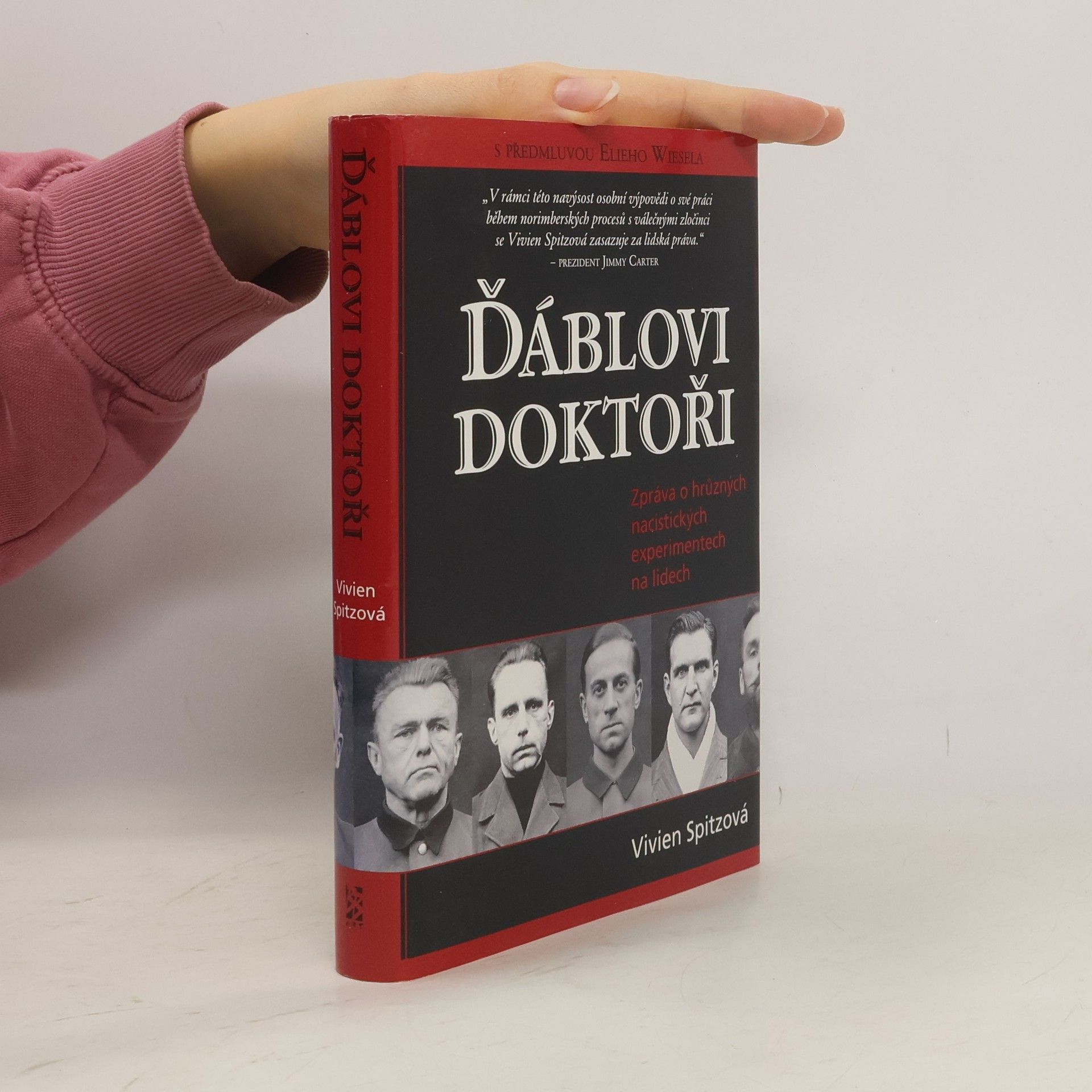 Vivien Spitz Ďáblovi doktoři