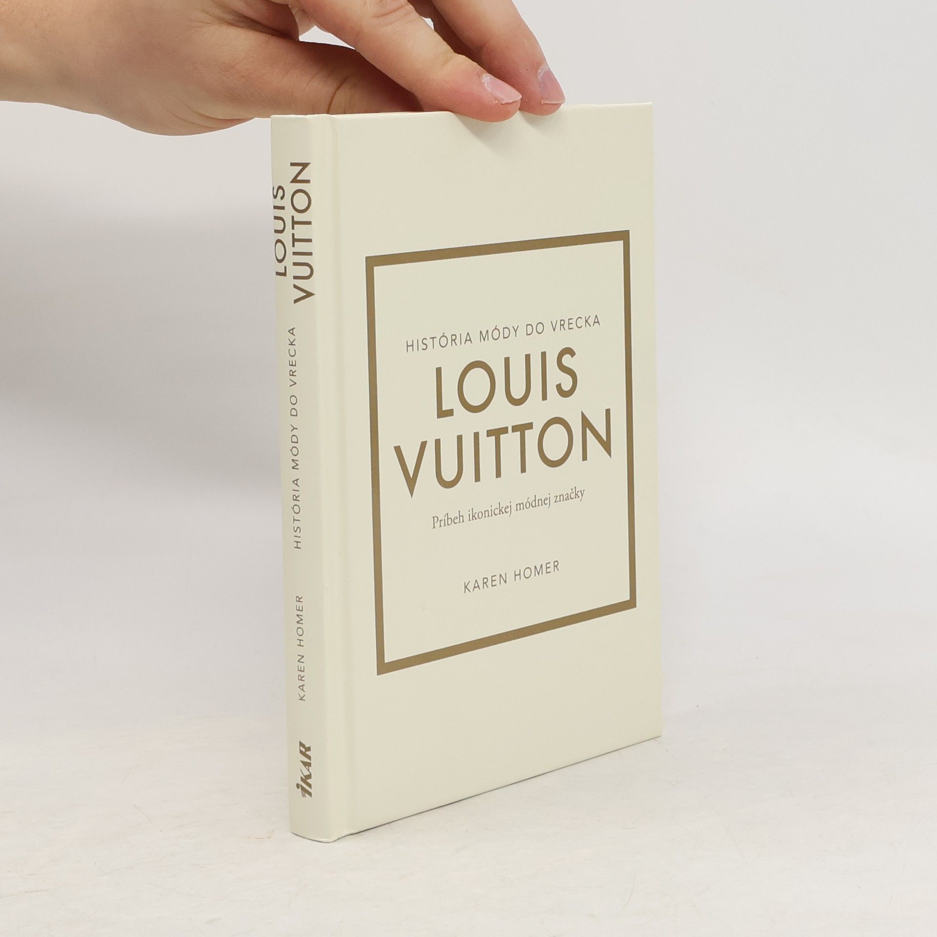 Karolína Holmanová Louis Vuitton