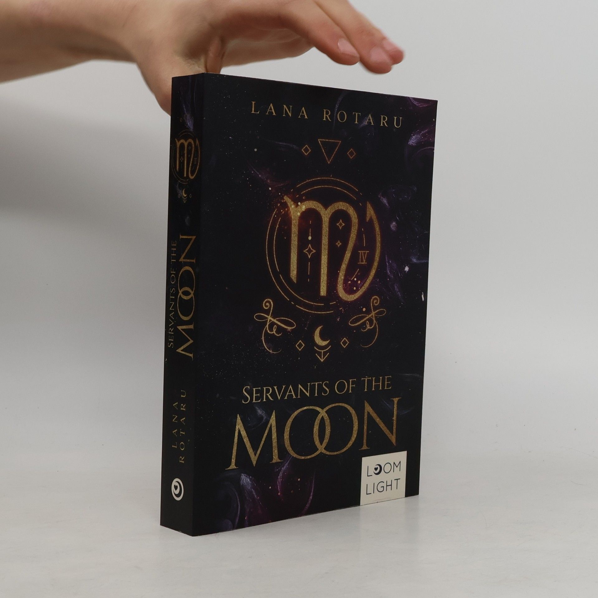 Lana Rotaru Zodiac 1: Servants of the Moon