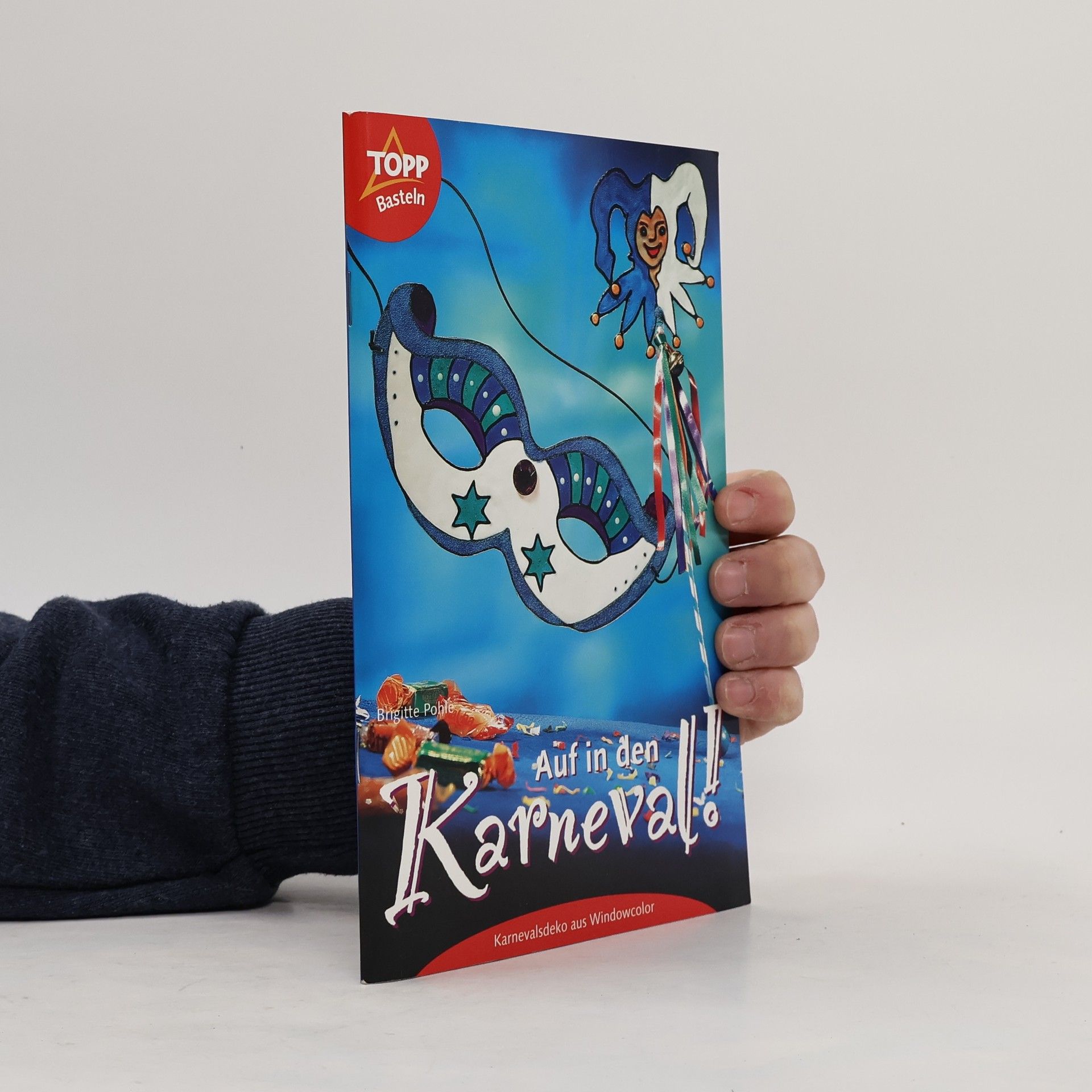 Auf in den Karneval. Karnevalsdeko aus Windowcolor.