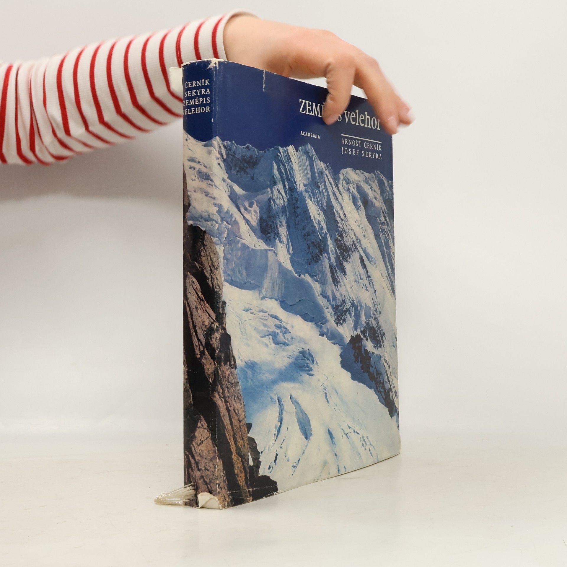 Arnošt Černík Zeměpis velehor. Velehorská příroda, hory a člověk, velehory světa