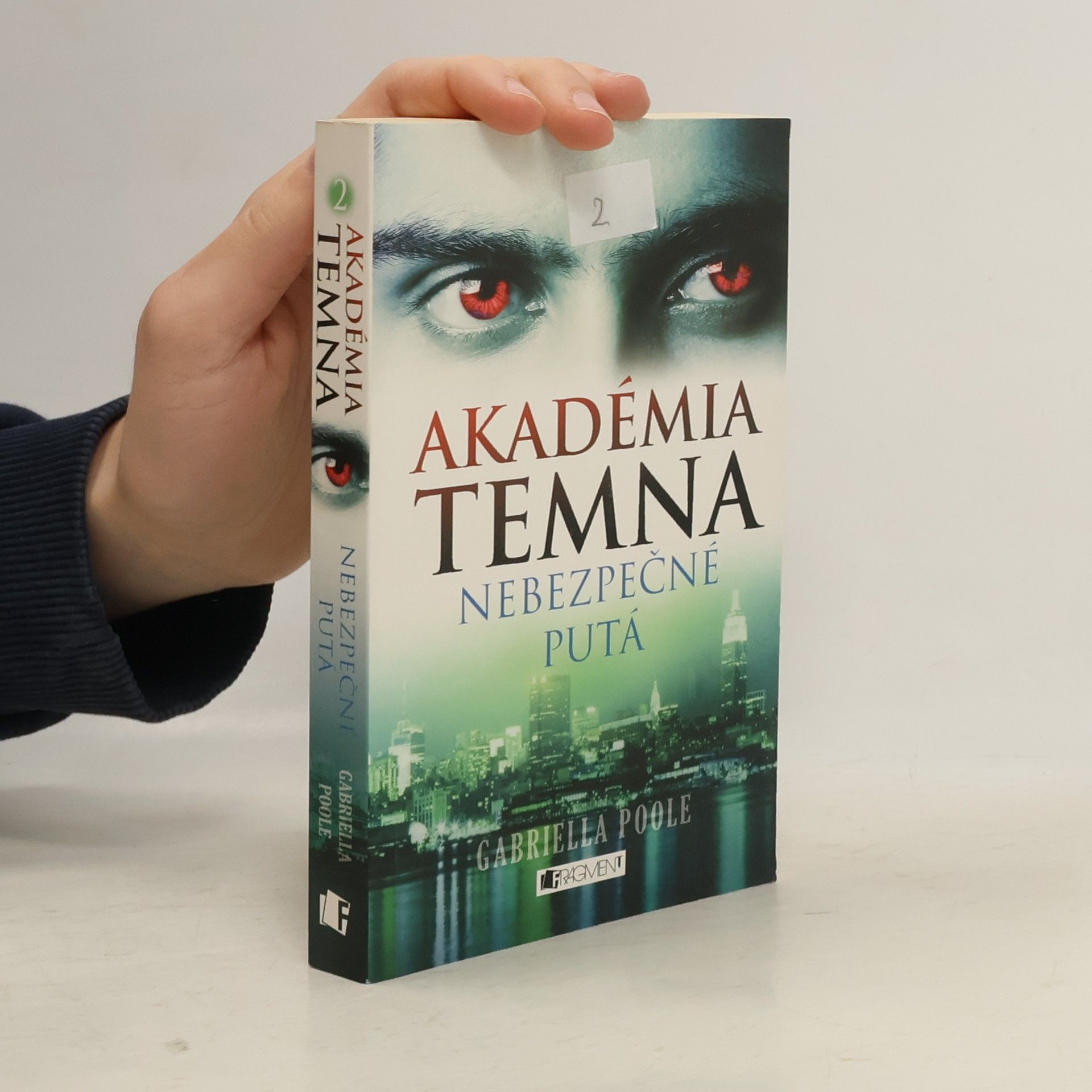 Gillian Philip Nebezpečné putá