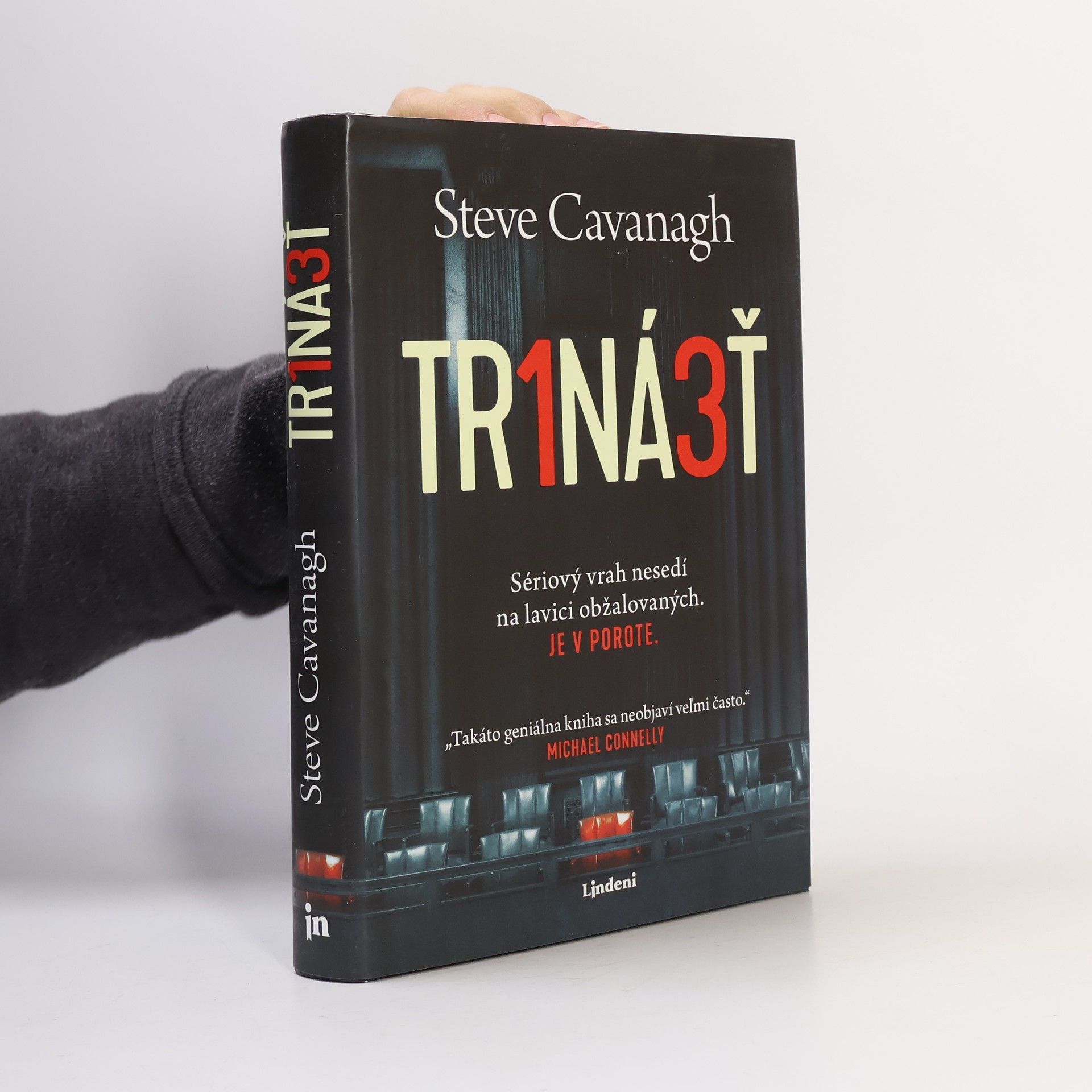 Steve Cavanagh Trinásť