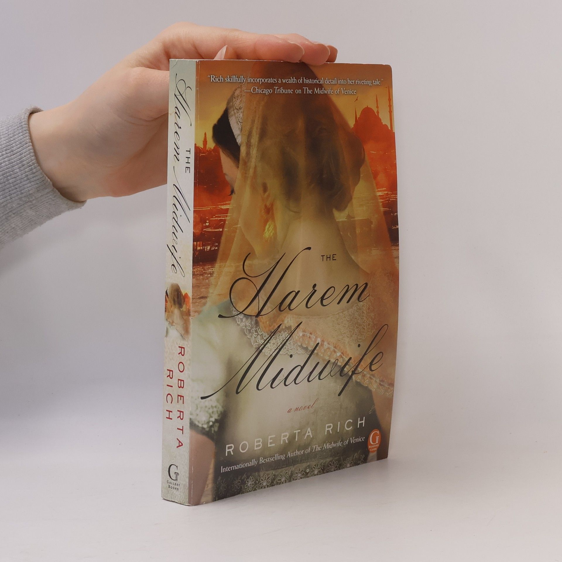 Roberta Rich The Harem Midwife