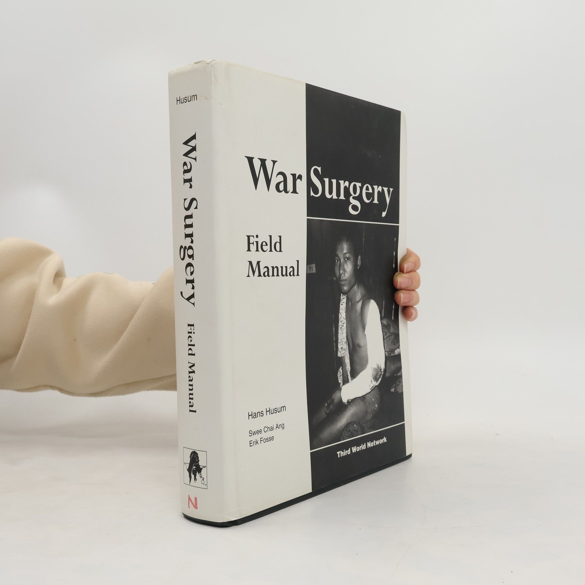 Hans Husum War Surgery