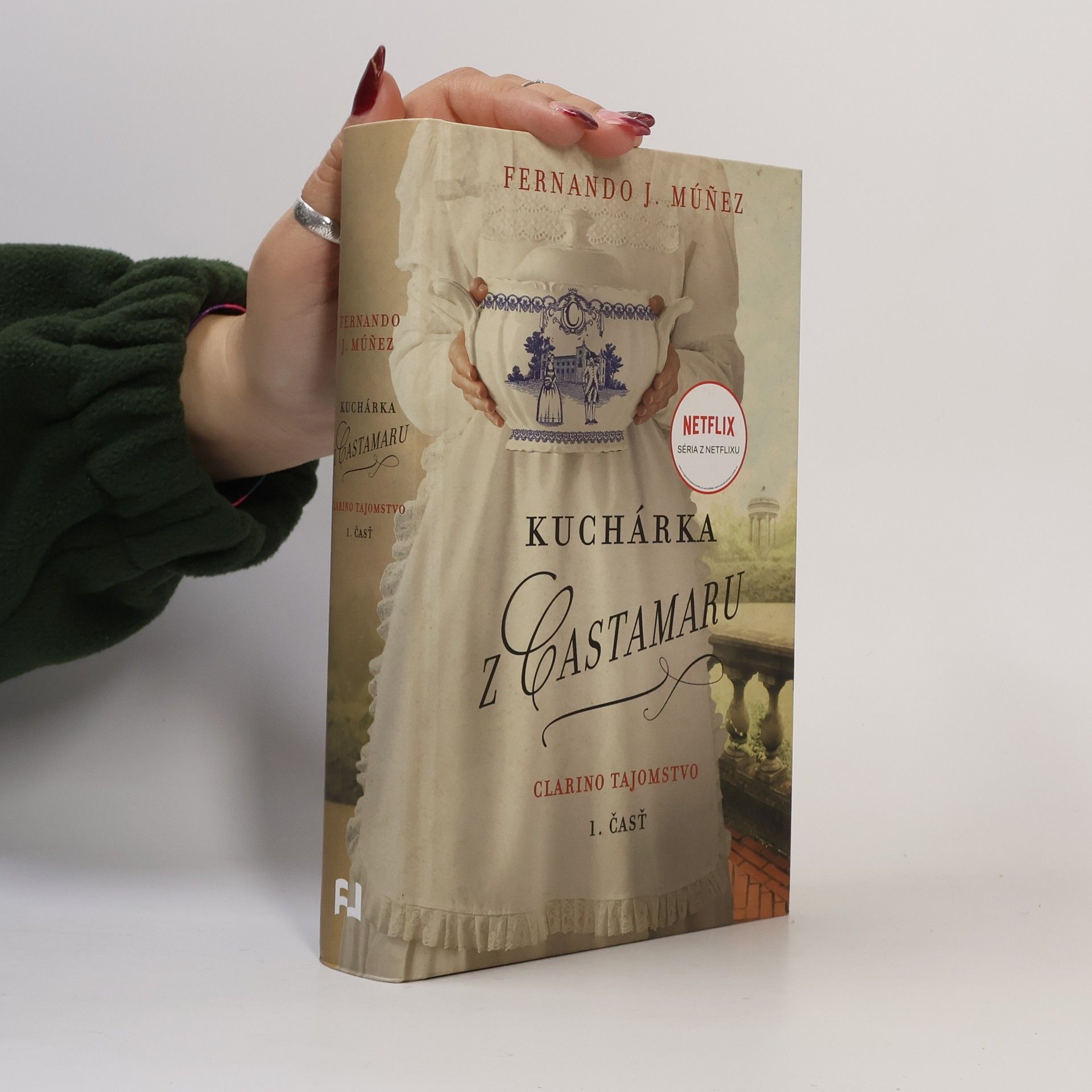 Fernando J. Múňez Kuchárka z Castamaru 1. Clarino tajemstvo