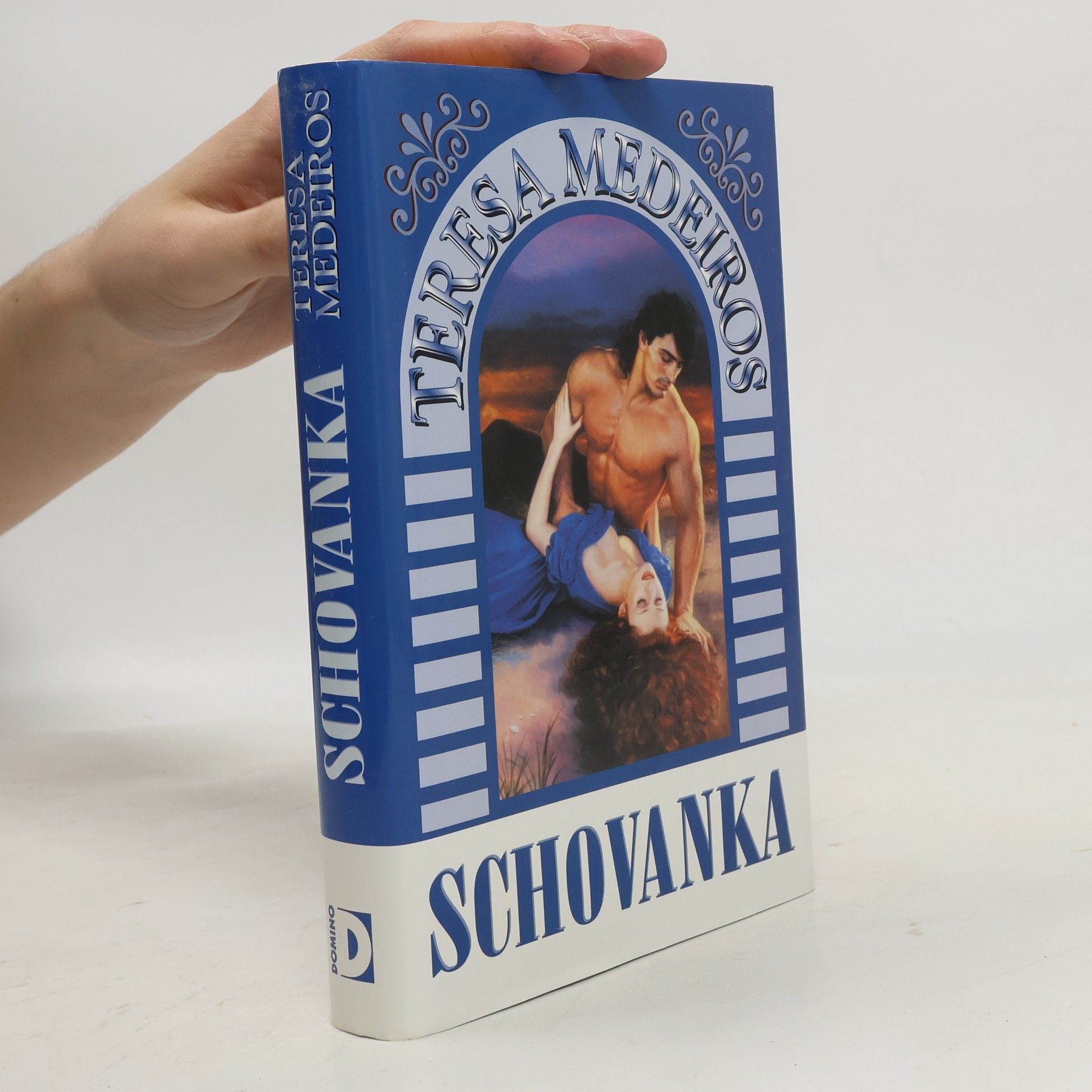 Teresa Medeiros Schovanka