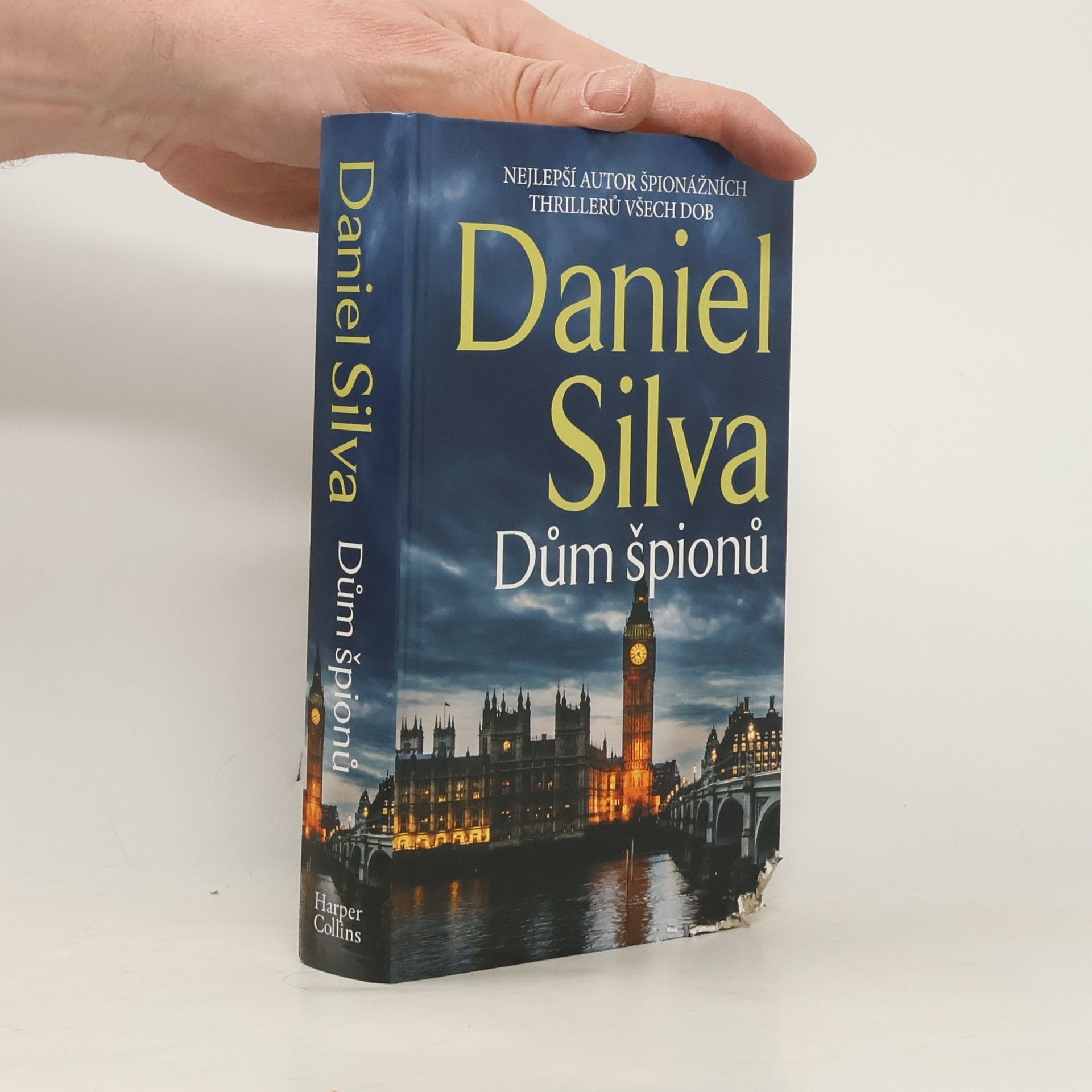 Daniel Silva Dům špionů