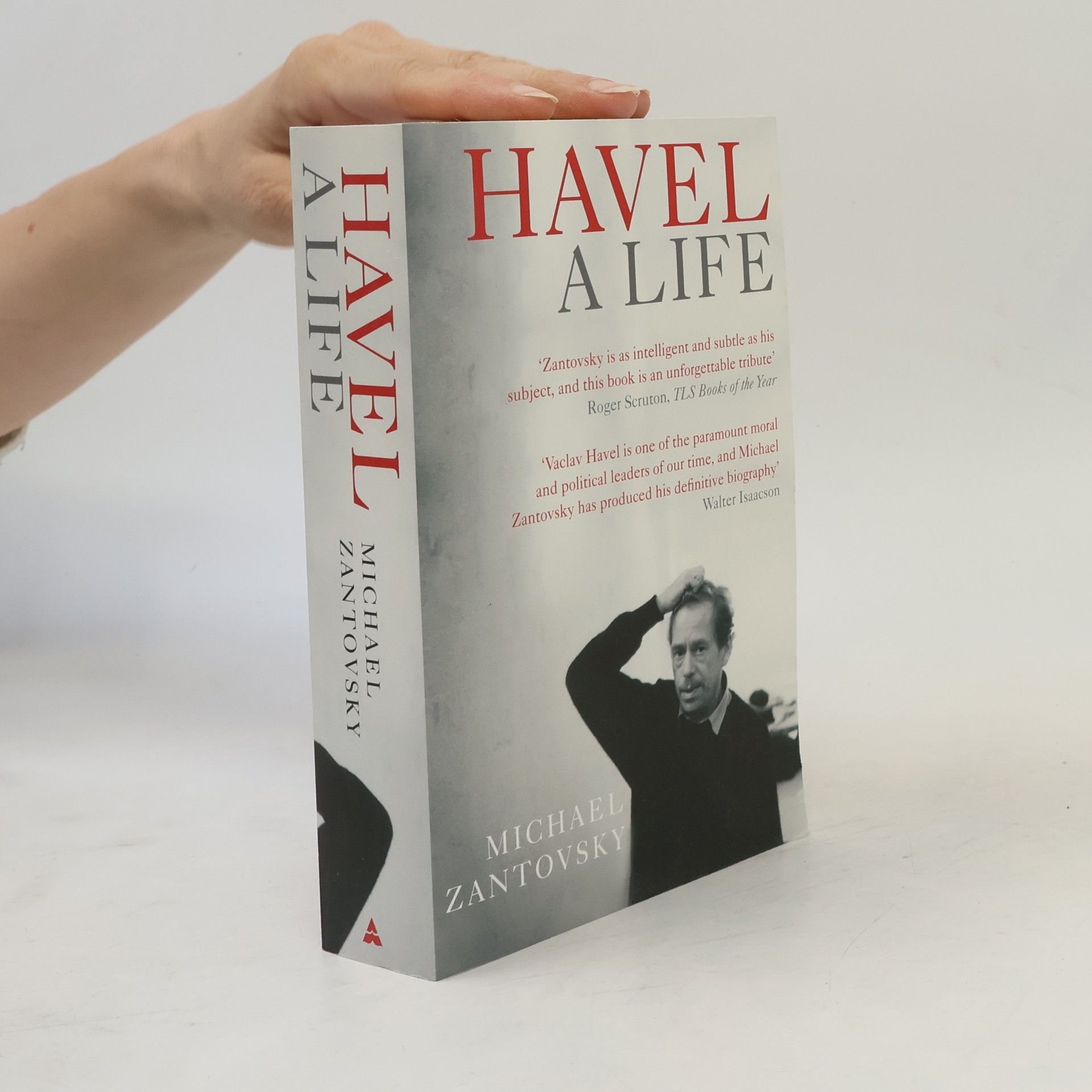 Michael Žantovský Havel. A life